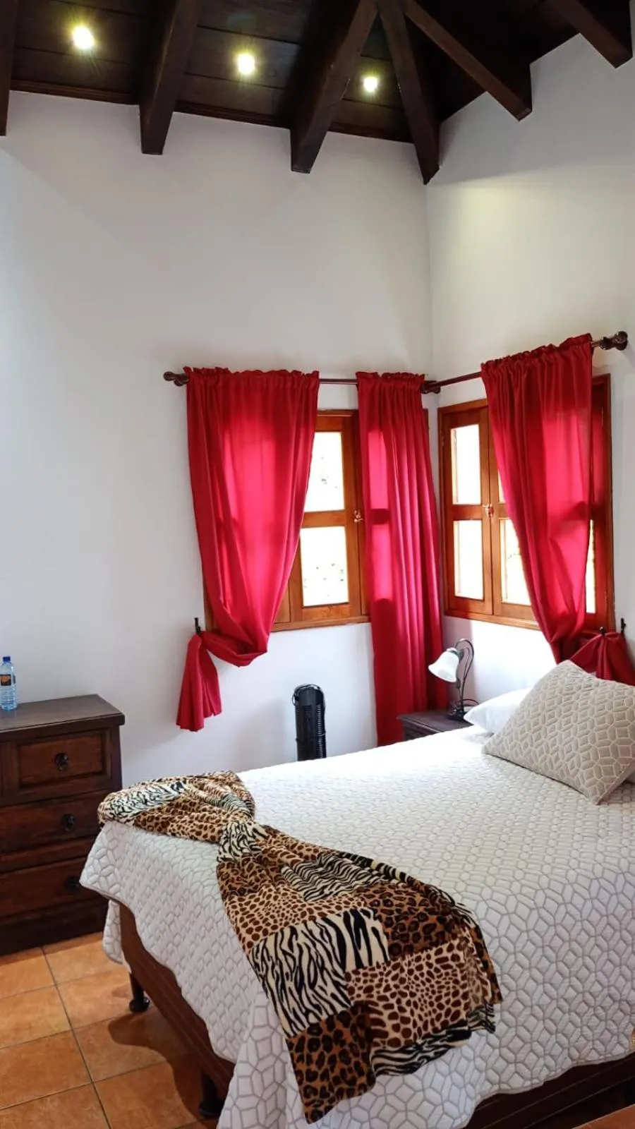 Bed in Hotel y Jardines Casa Búho