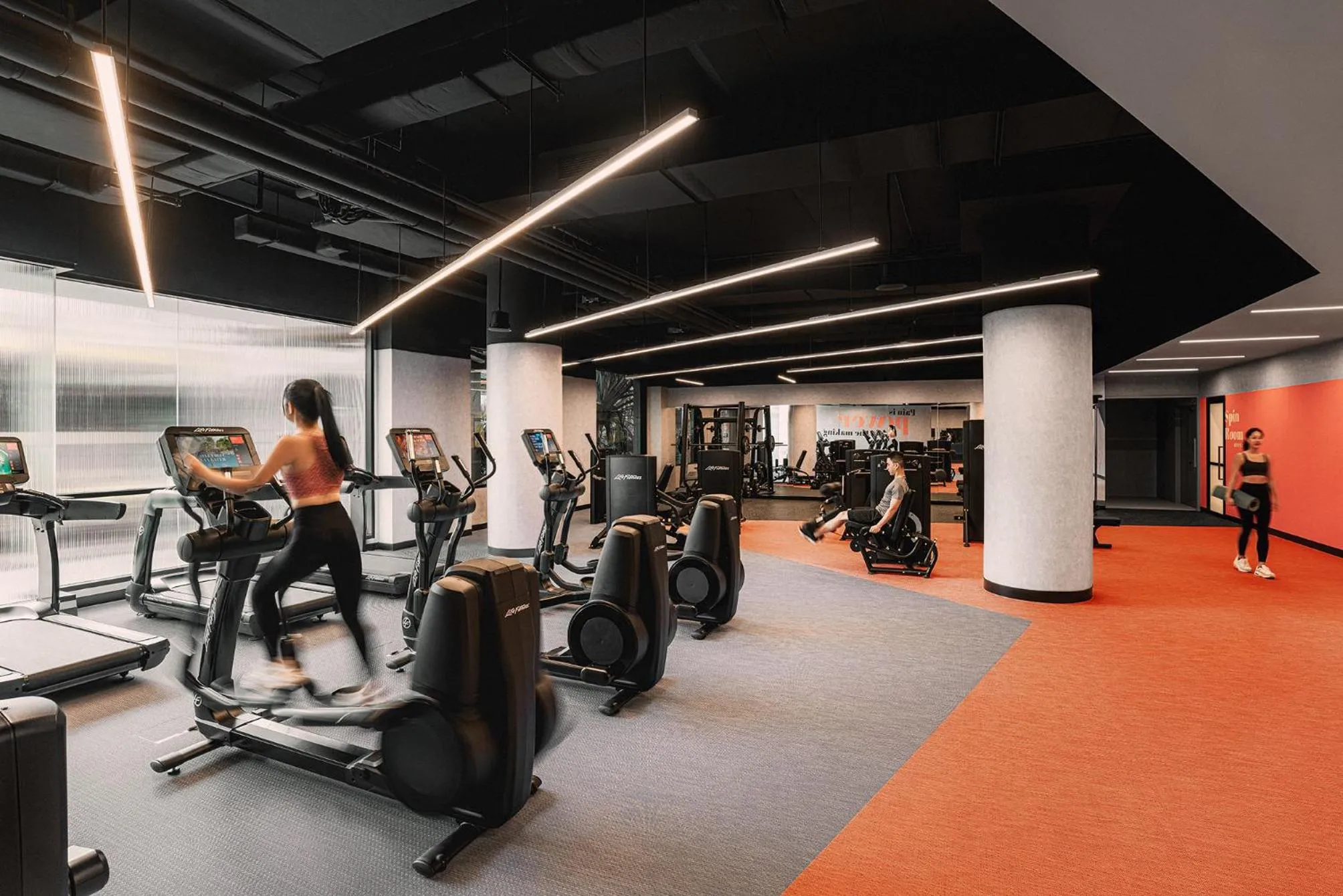 Fitness centre/facilities in Resorts World Sentosa - Hotel Ora