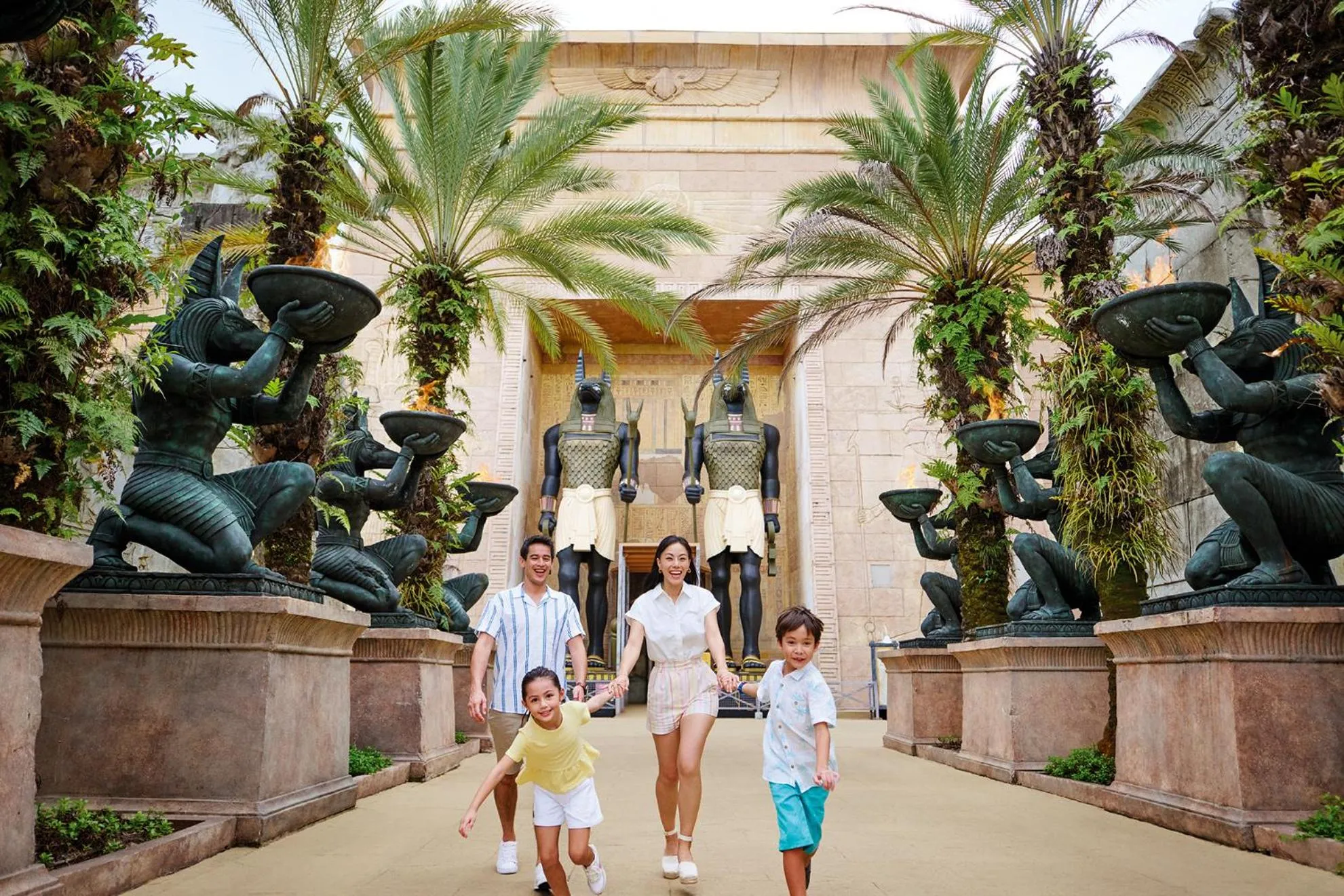 Activities in Resorts World Sentosa - Hotel Ora