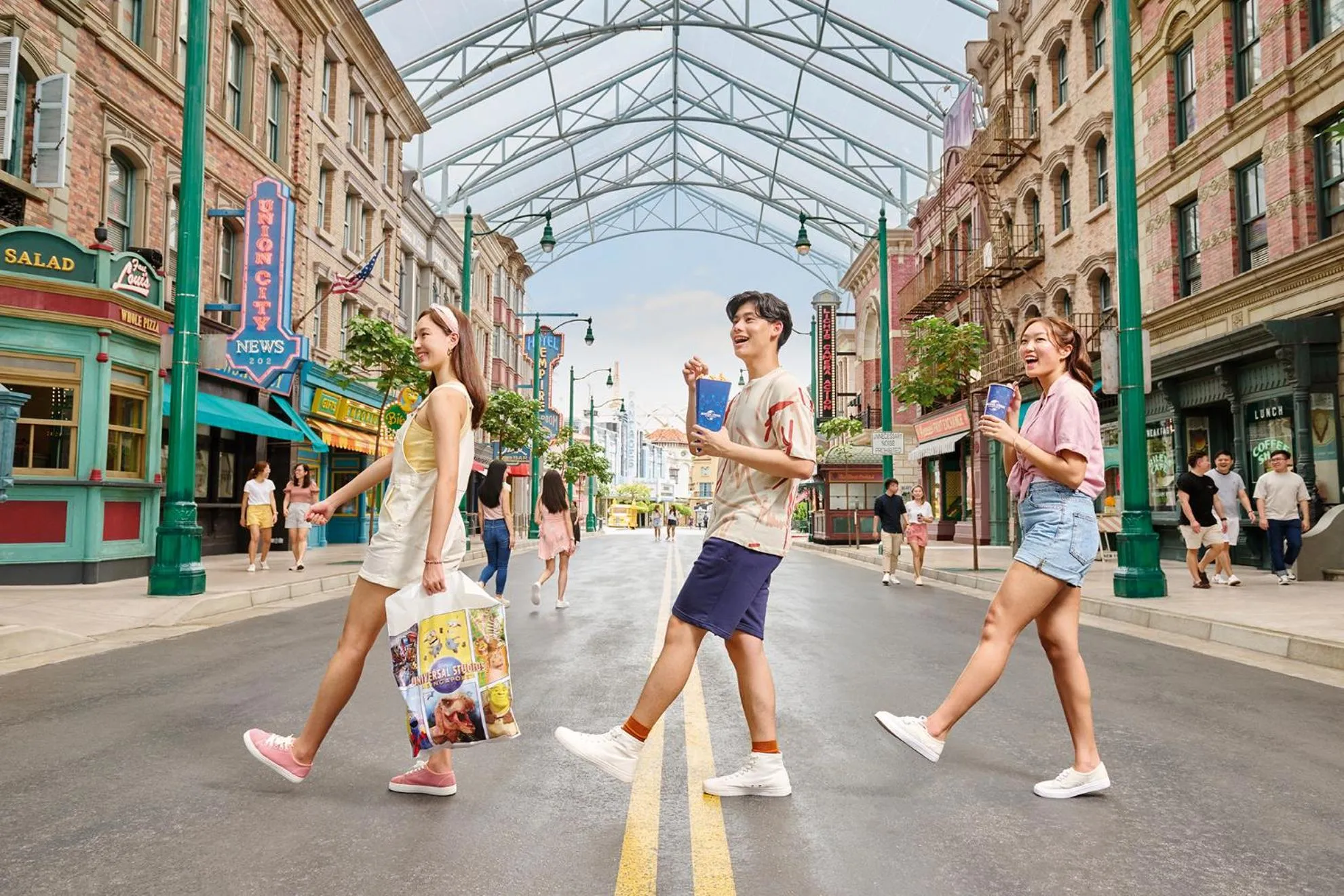 Activities in Resorts World Sentosa - Hotel Ora