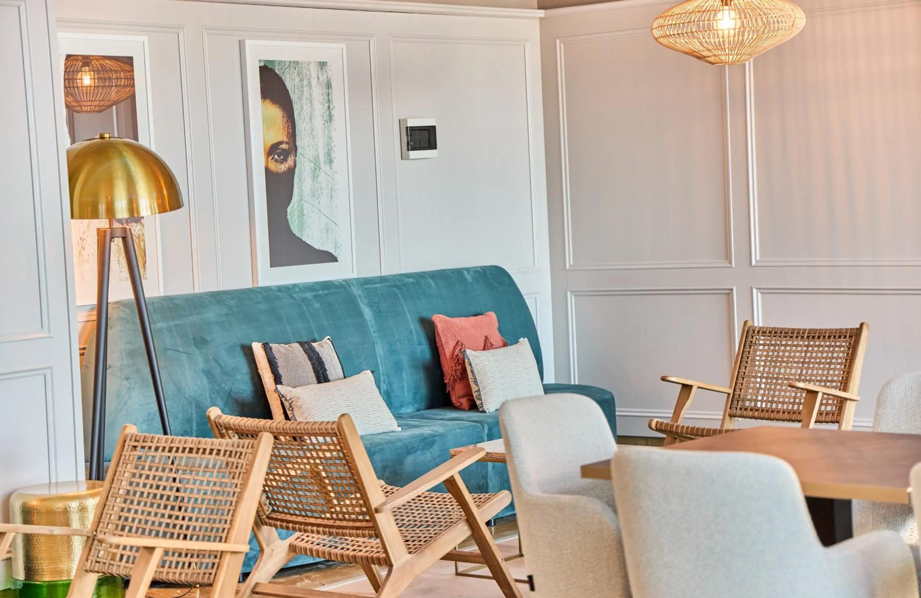 Living room in Leonardo Hotel Fuengirola Costa del Sol