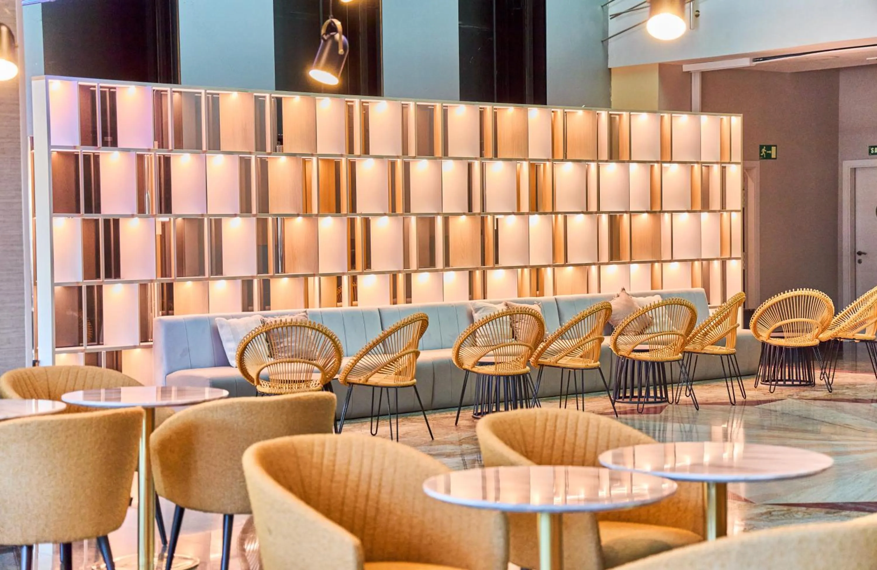 Lounge or bar in Leonardo Hotel Fuengirola Costa del Sol