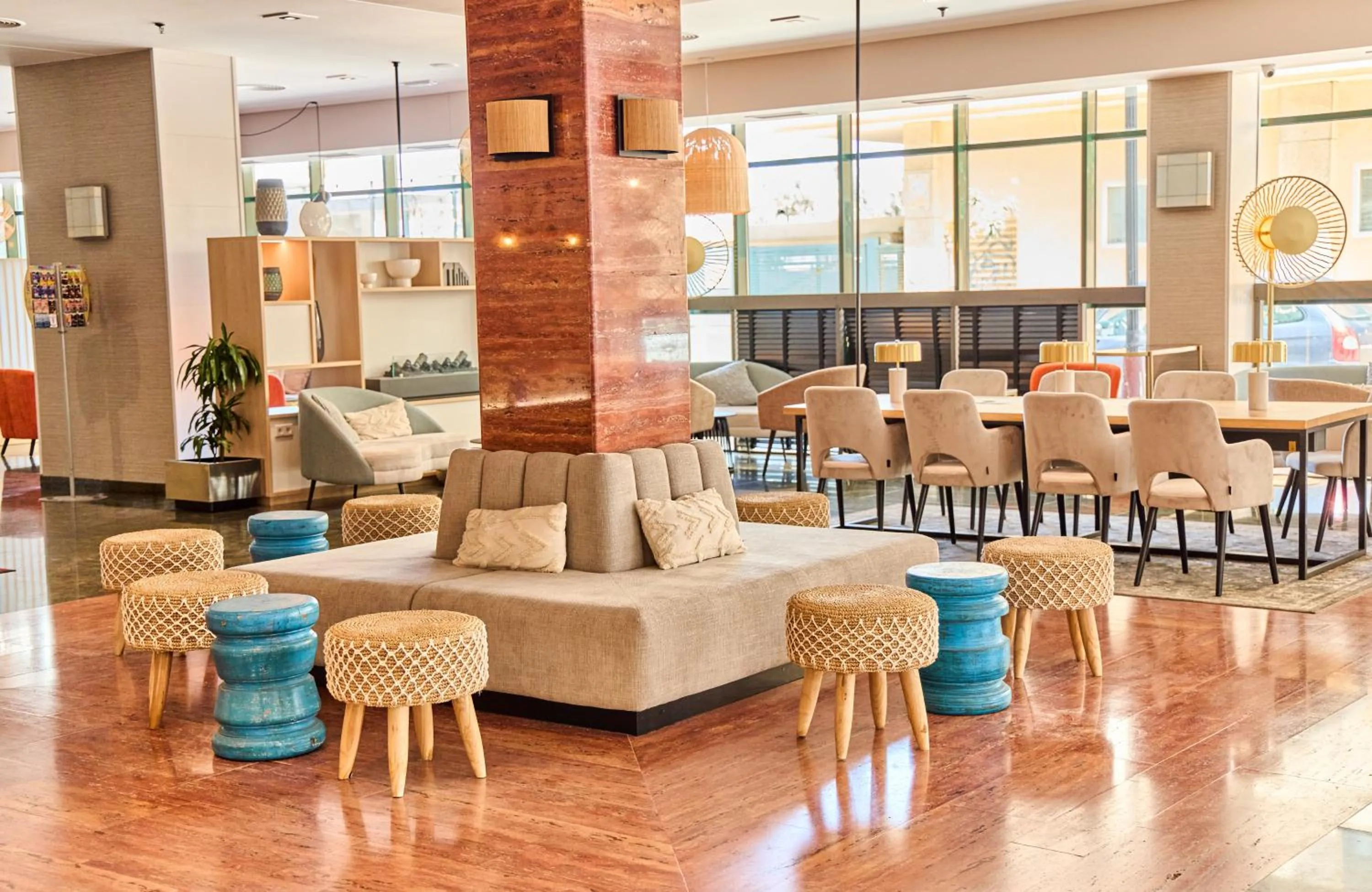 Lobby or reception in Leonardo Hotel Fuengirola Costa del Sol