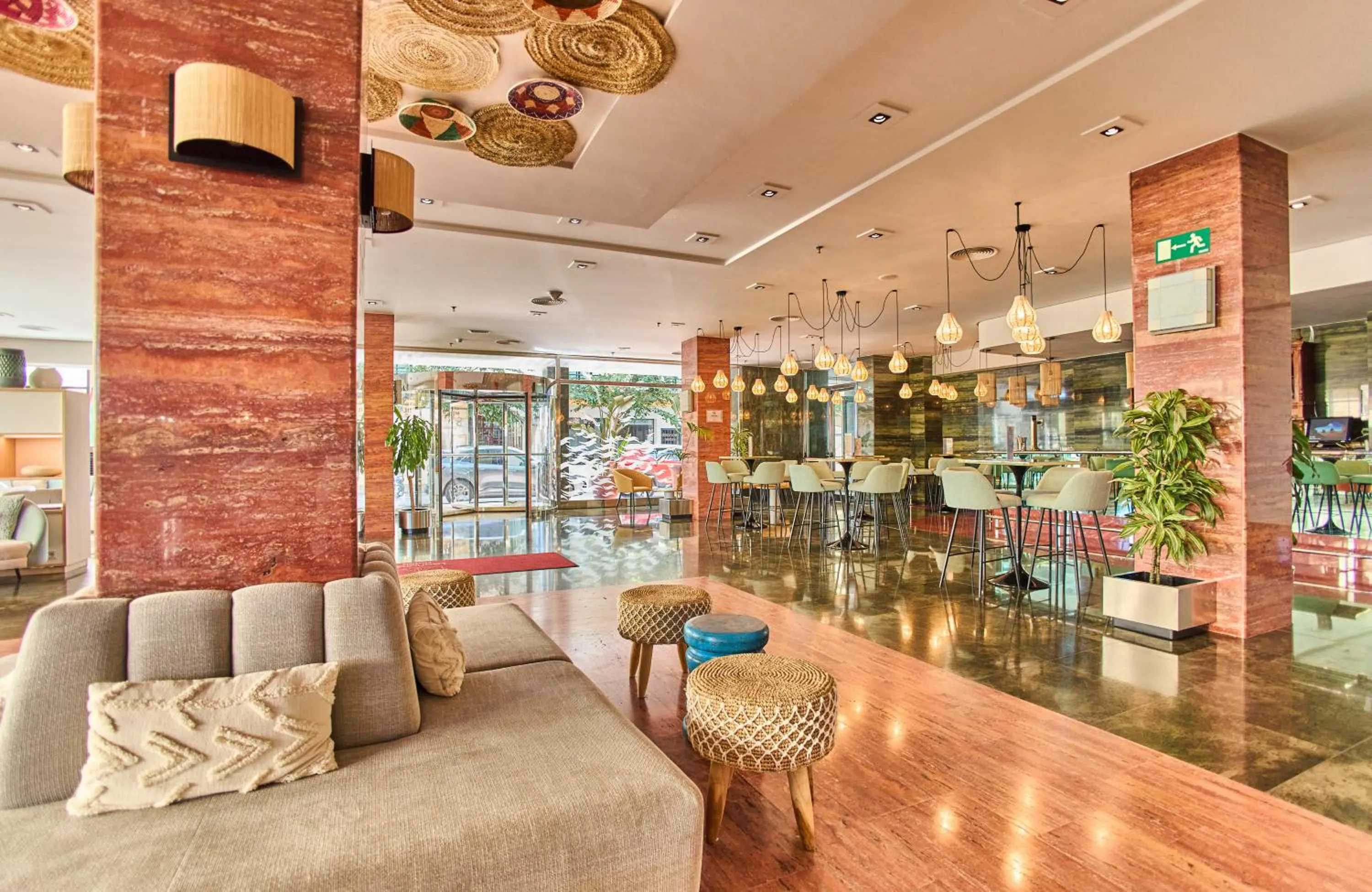 Lobby or reception in Leonardo Hotel Fuengirola Costa del Sol