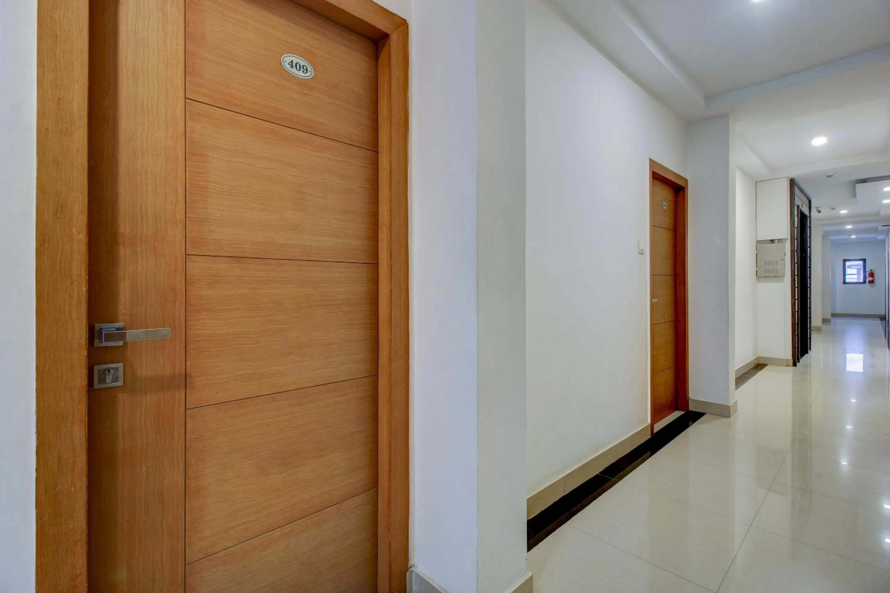 Lobby or reception in Super Townhouse Oak LB Nagar Ramoji