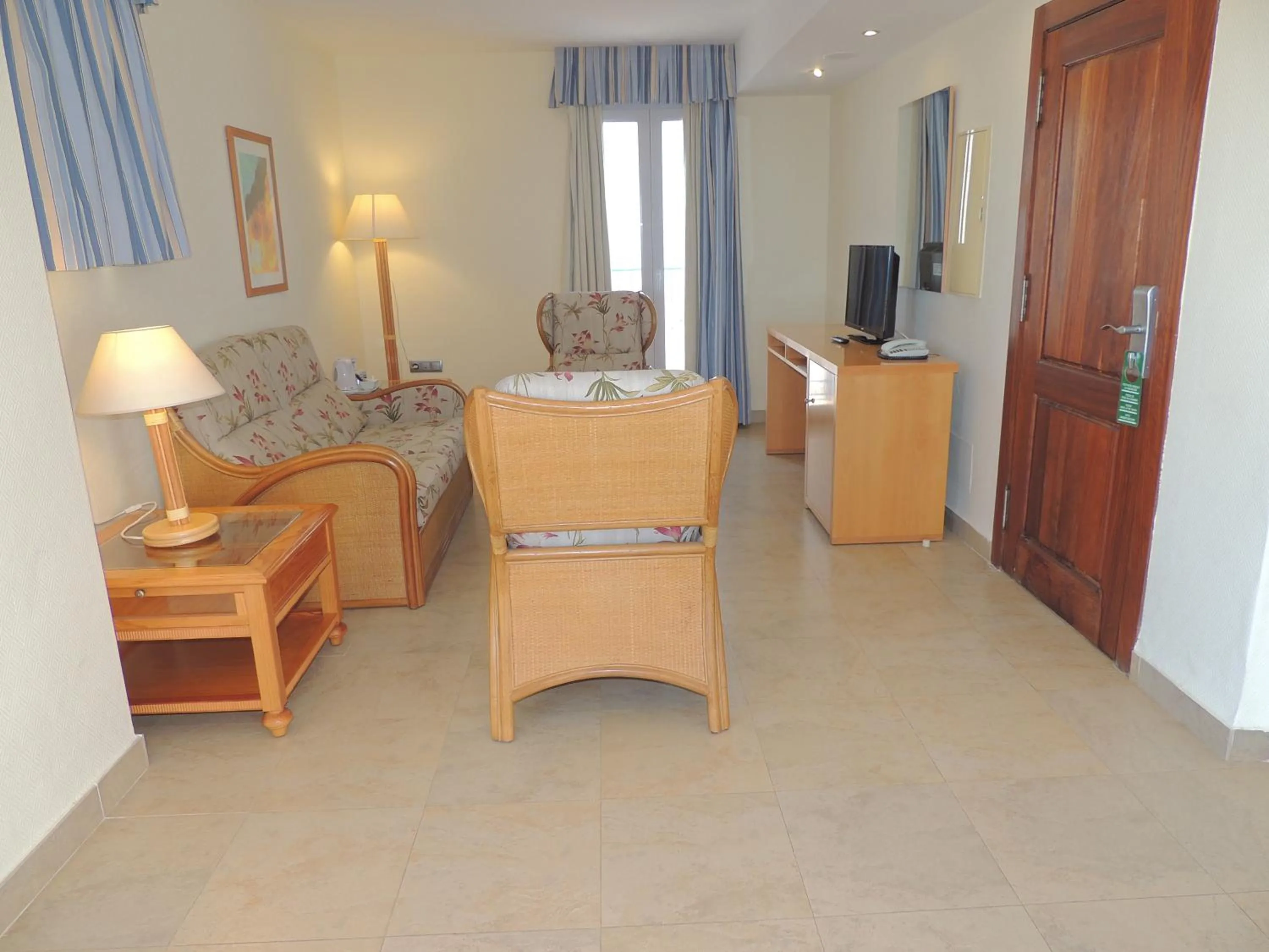 Seating area in Hotel Punta del Cantal