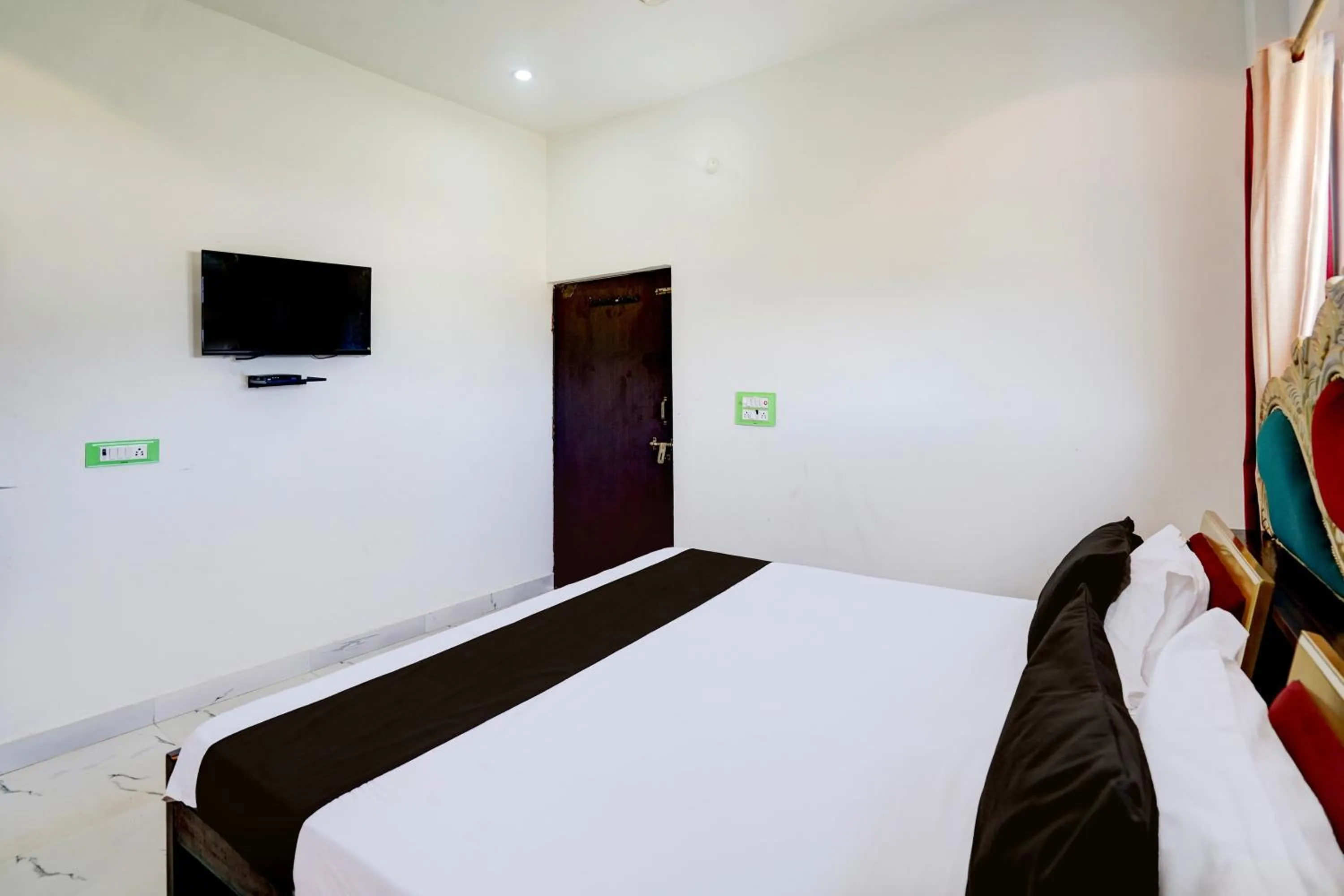 Bedroom, Bed in Hotel O Krishna Manu Palace