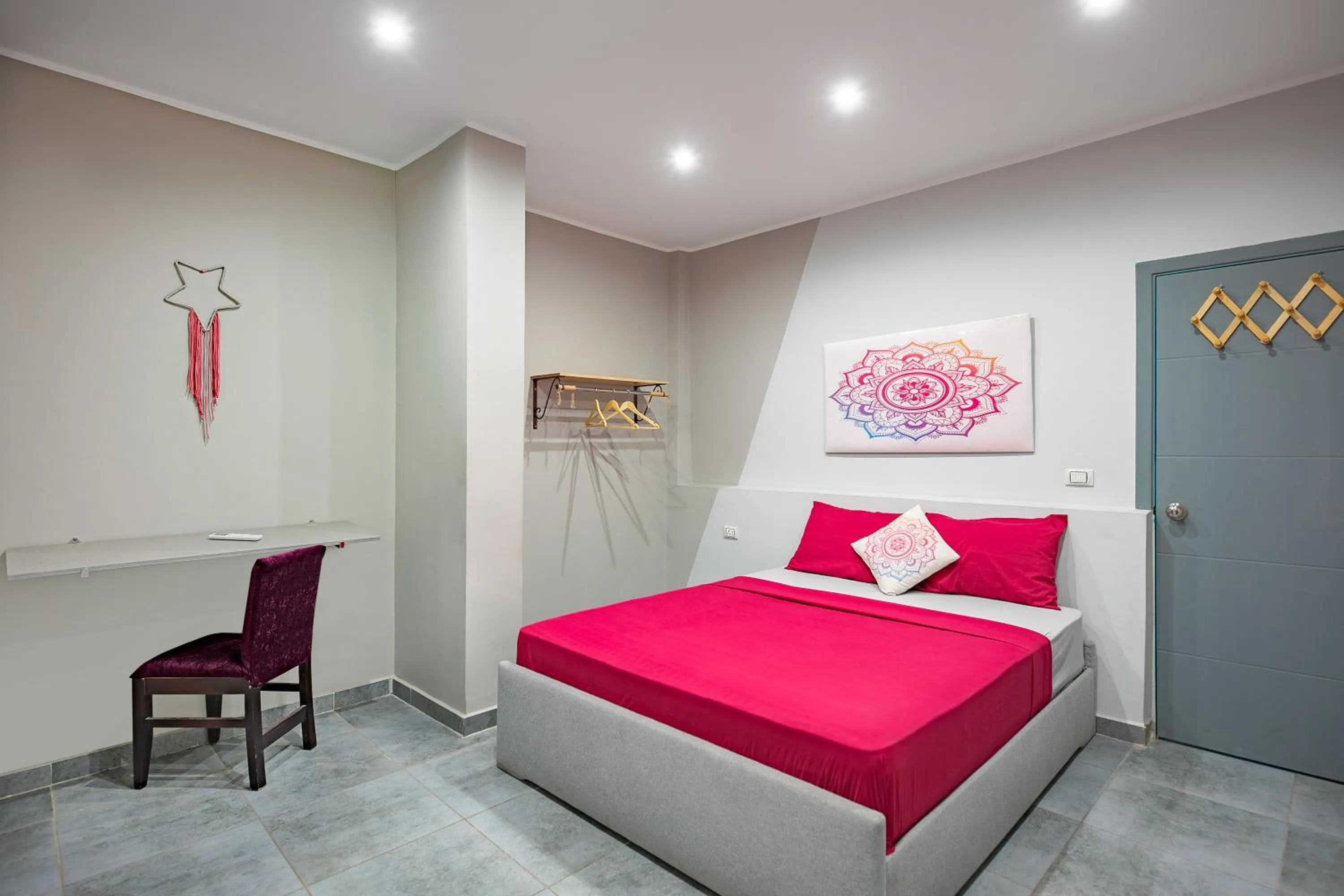 Bedroom, Bed in Bedcoin Hostel