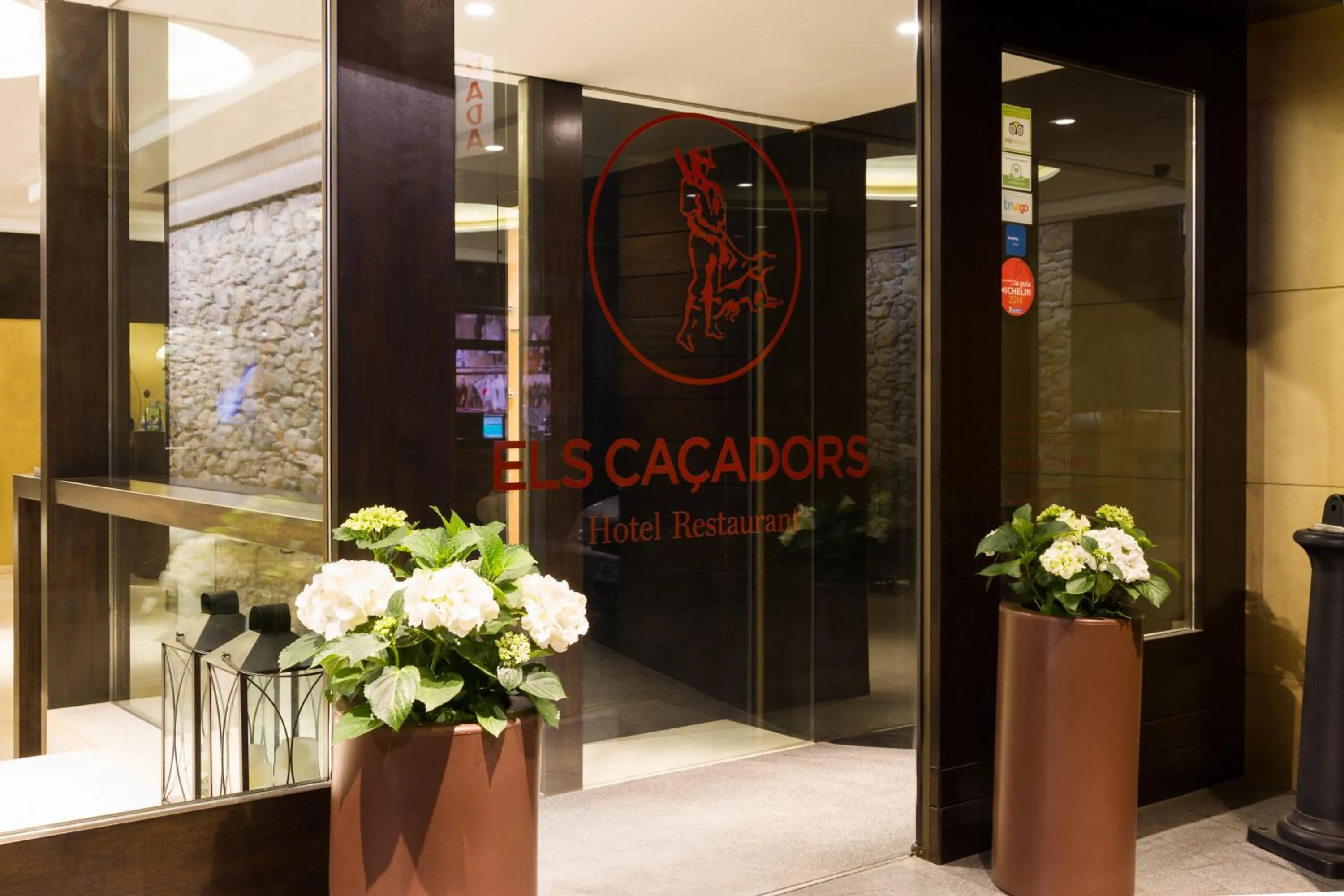 Facade/entrance in Hotel Els Caçadors de Ribes