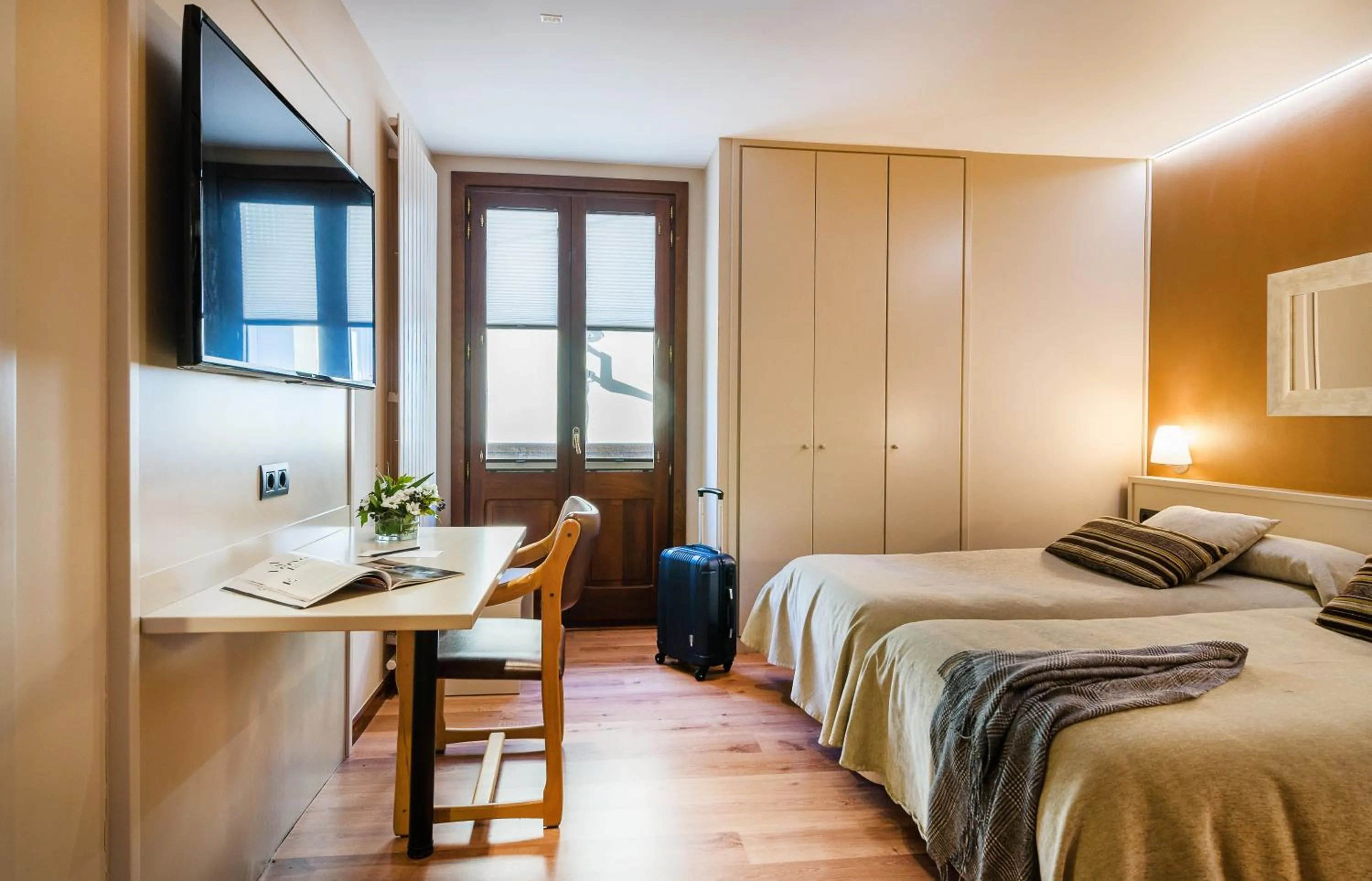 Photo of the whole room, Bed in Hotel Els Caçadors de Ribes