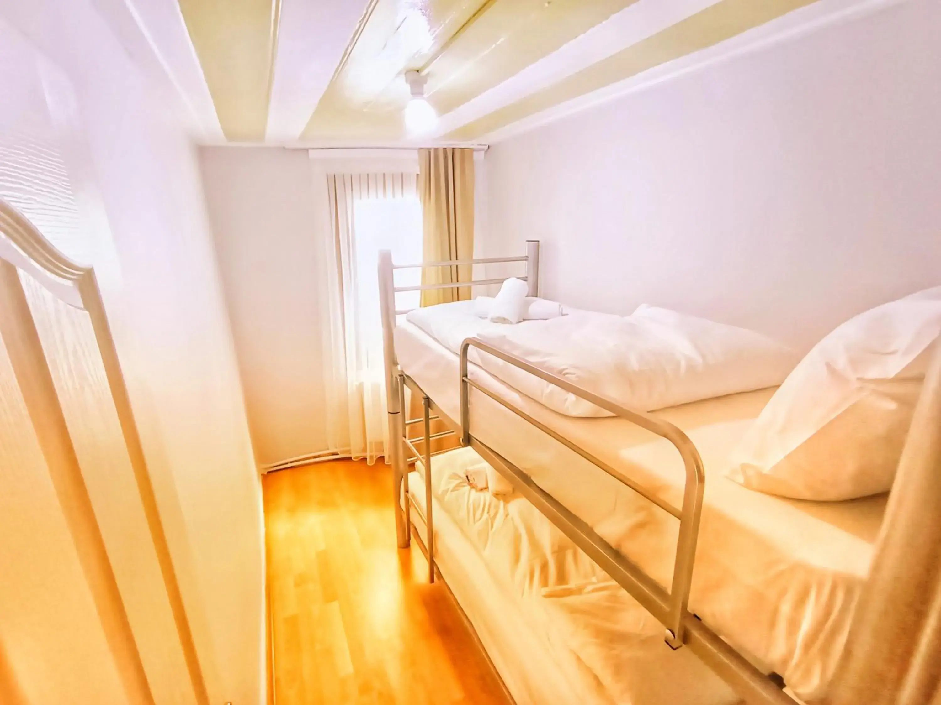 Bed in Taksim History Wooden Hostel Bed in Taksim History Wooden Hostel