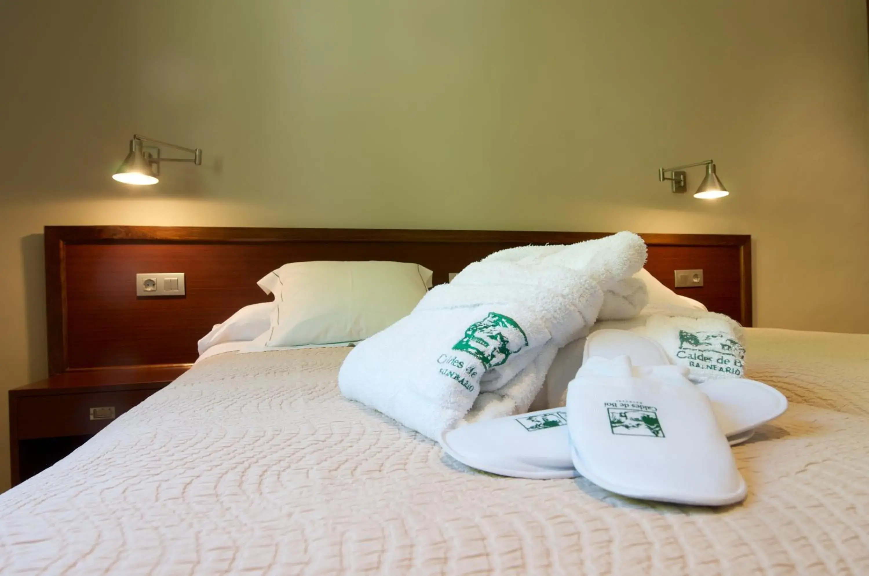 Budget Double or Twin Room - single occupancy in Hotel Manantial Budget Double or Twin Room - single occupancy in Hotel Manantial