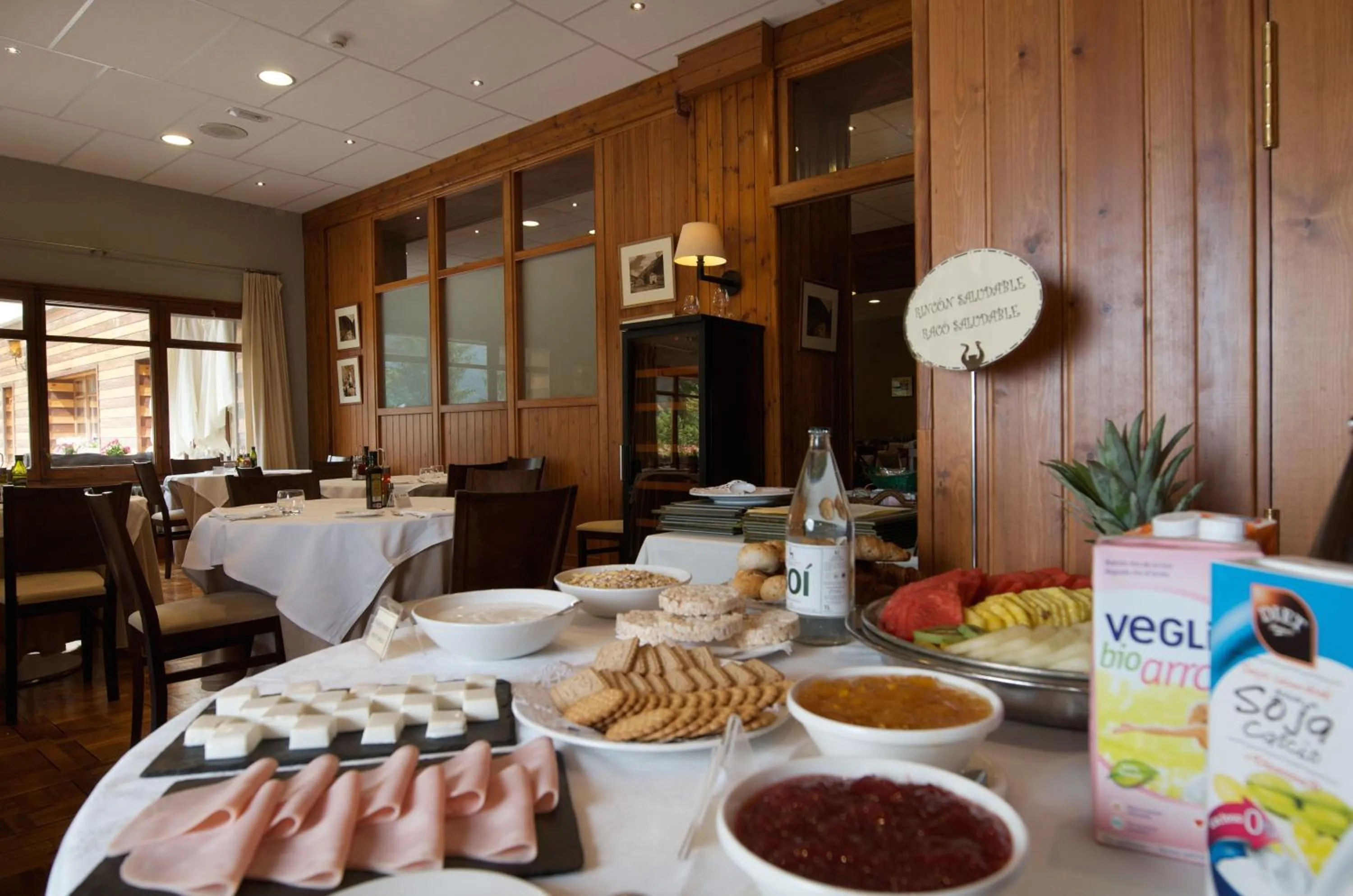 Restaurant/places to eat in Hotel Manantial