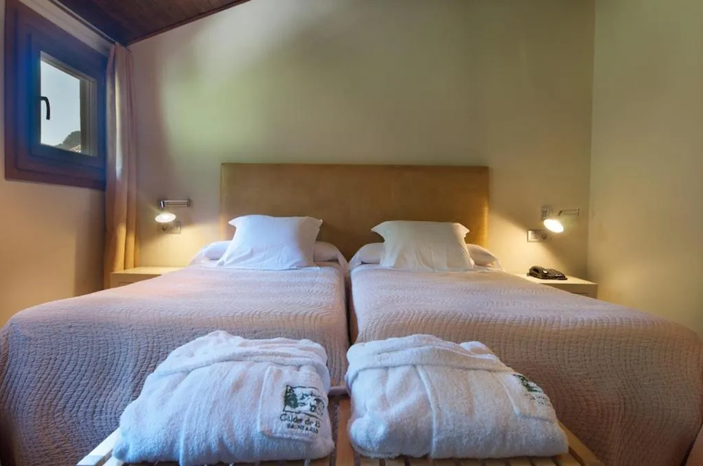 Bed in Hotel Manantial