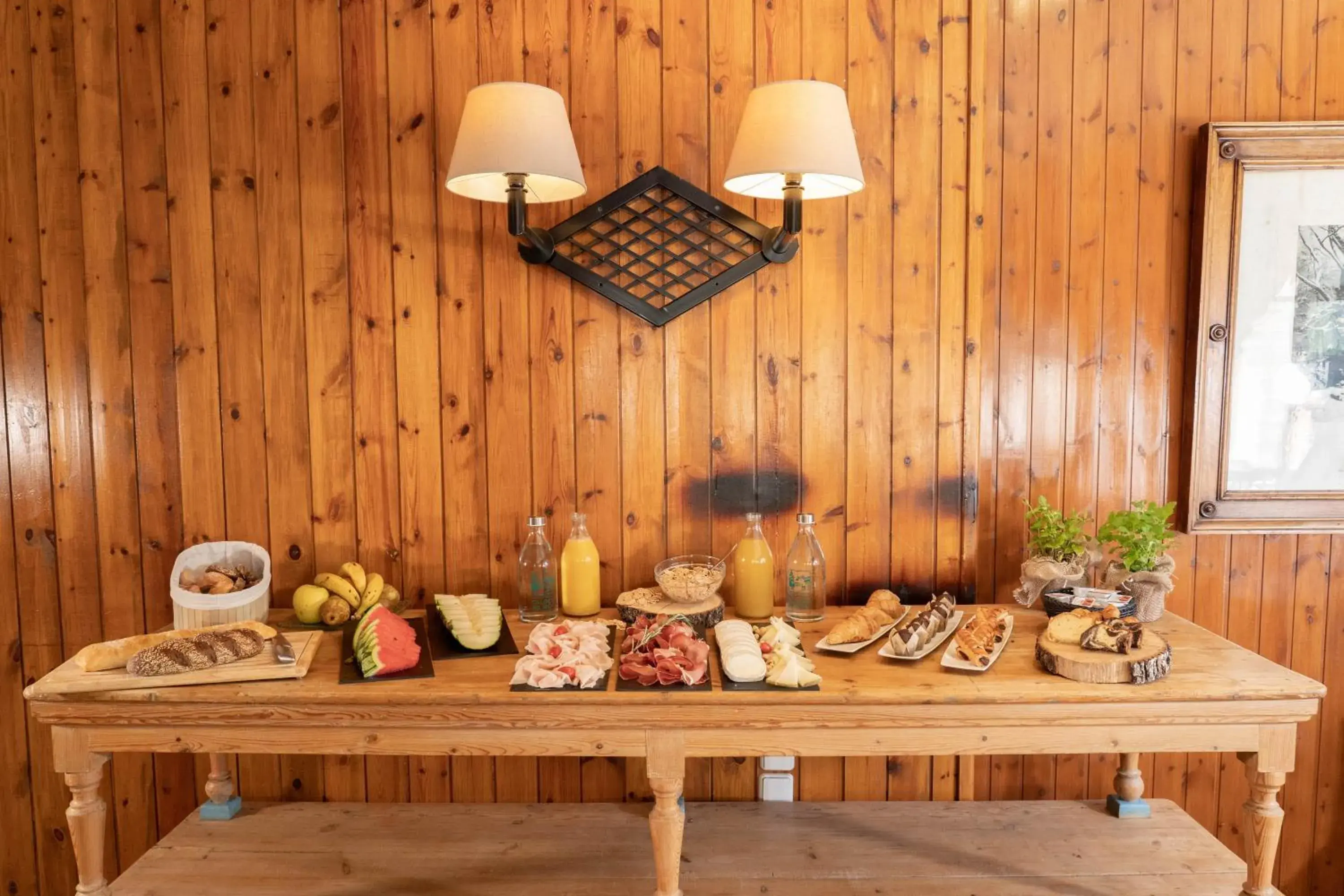 Restaurant/places to eat in Hotel Manantial Restaurant/places to eat in Hotel Manantial