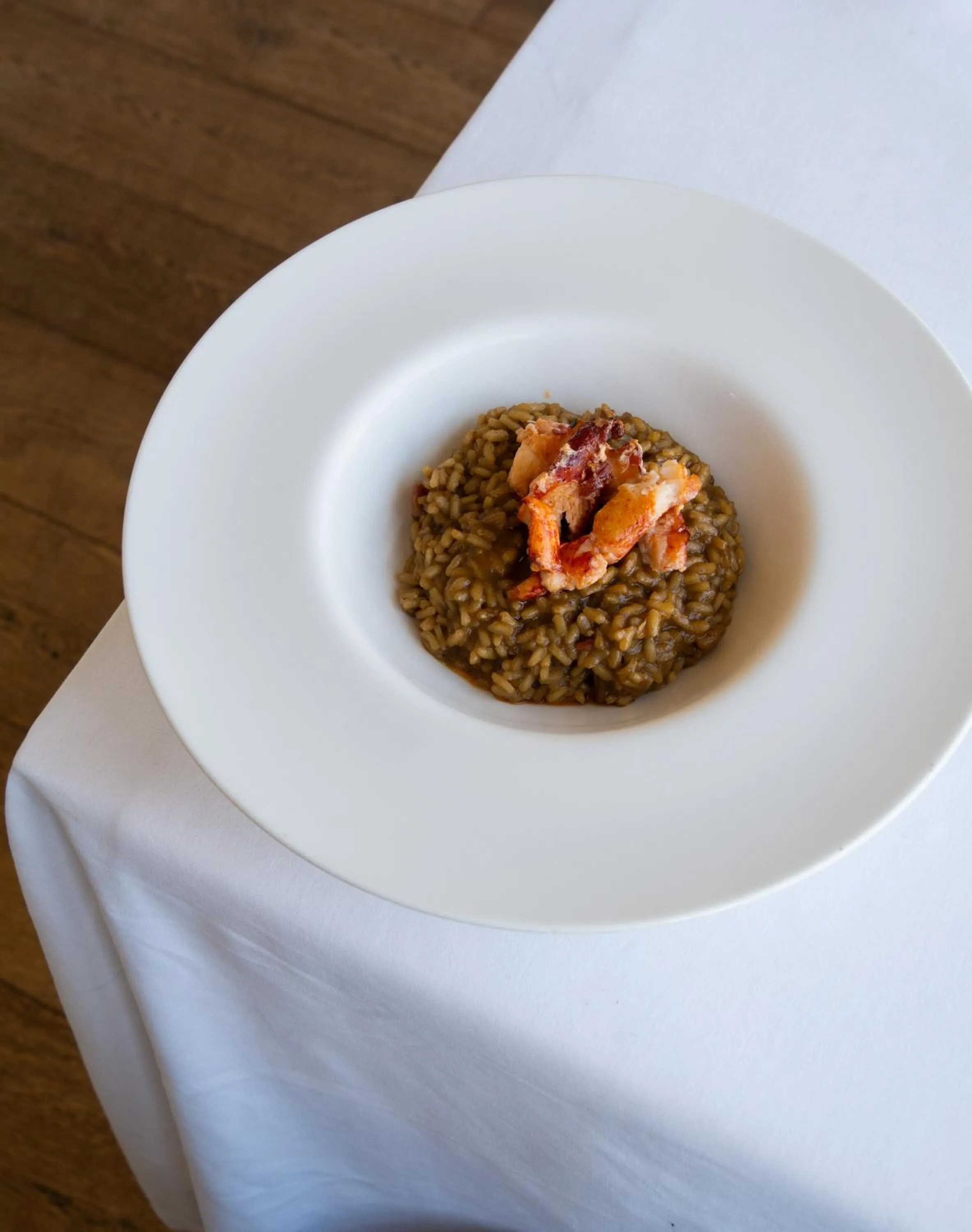 Restaurant/places to eat in Hostal Empúries