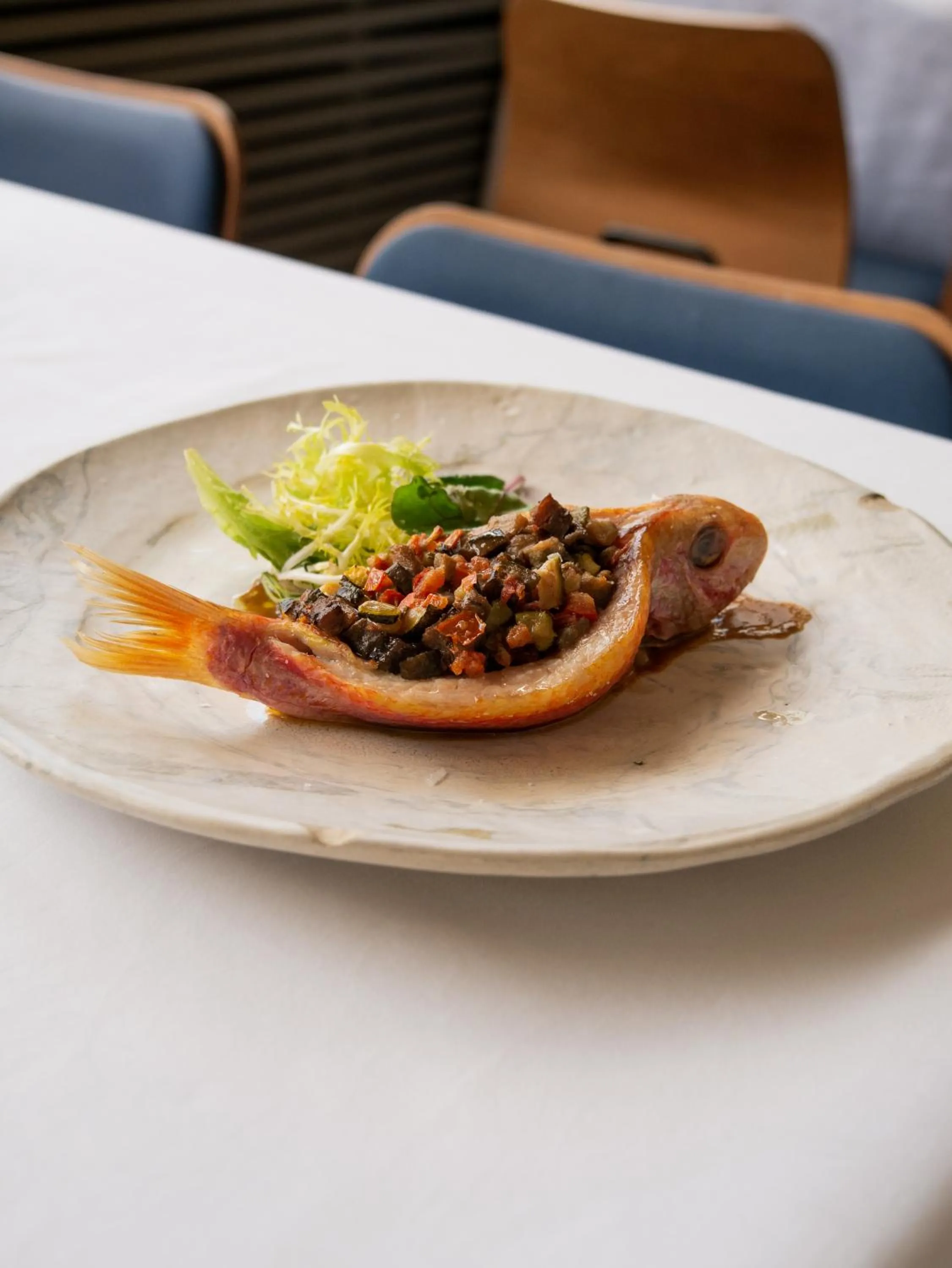 Restaurant/places to eat in Hostal Empúries