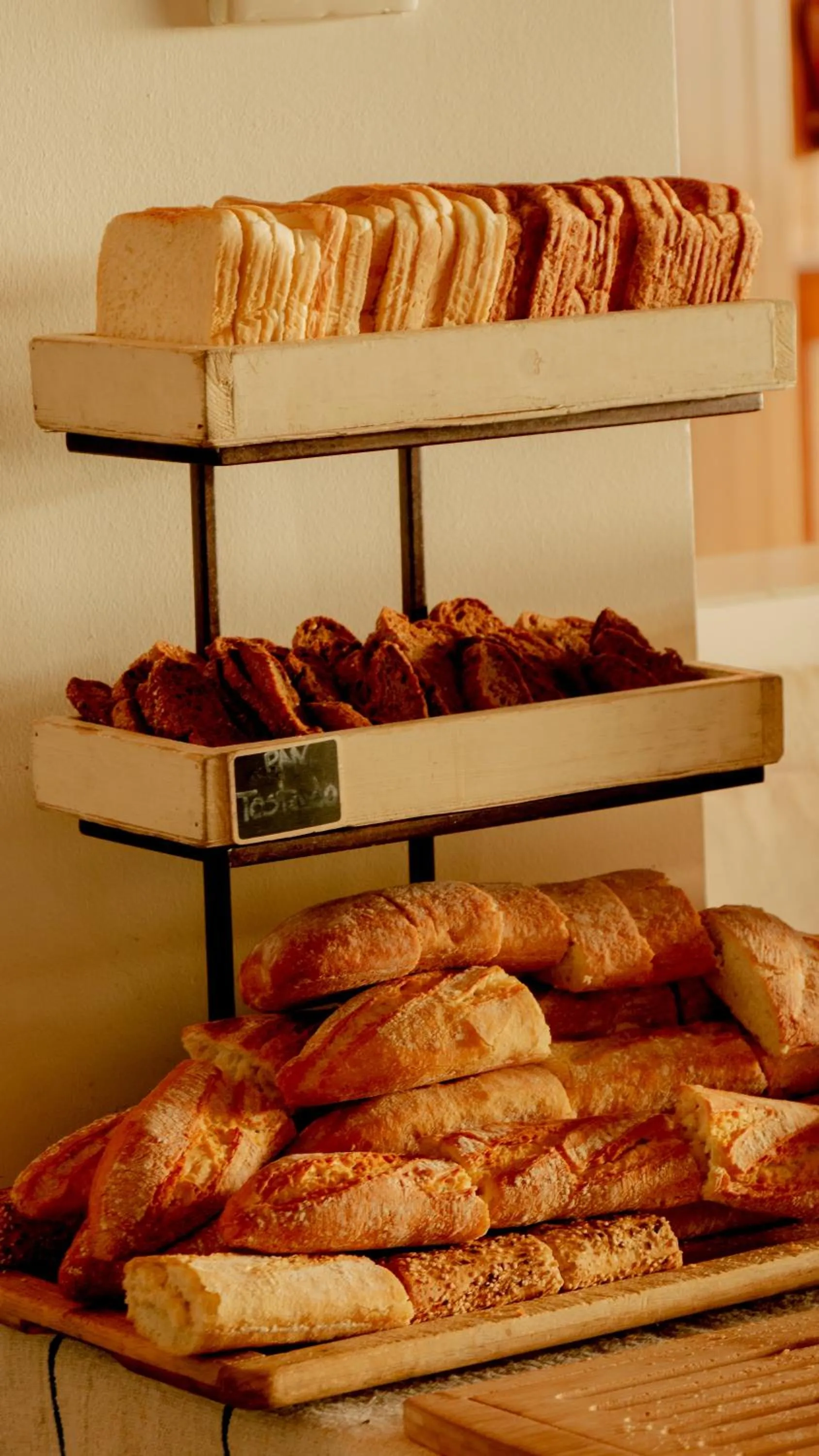 Breakfast in Hostal Empúries