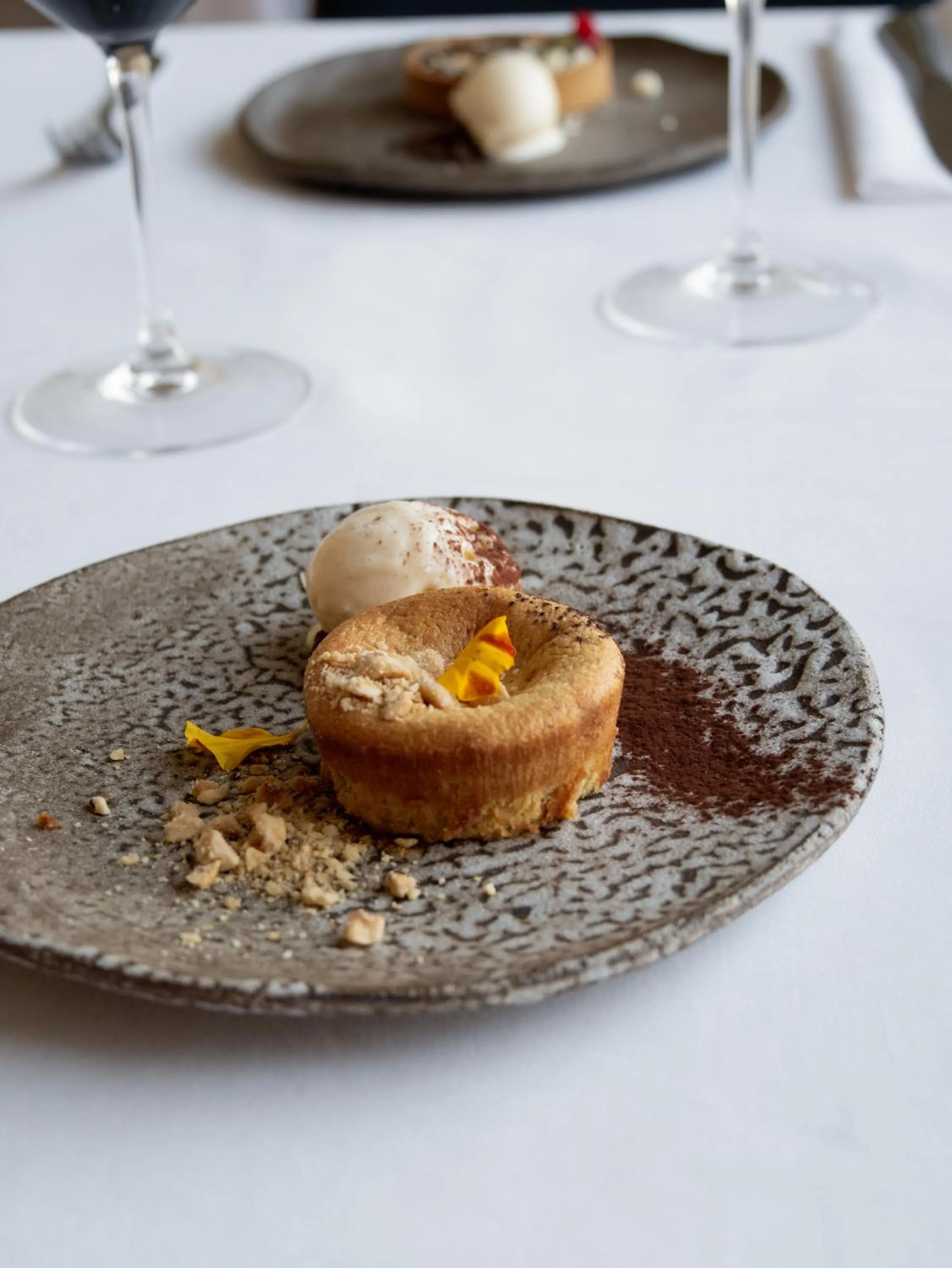 Restaurant/places to eat in Hostal Empúries