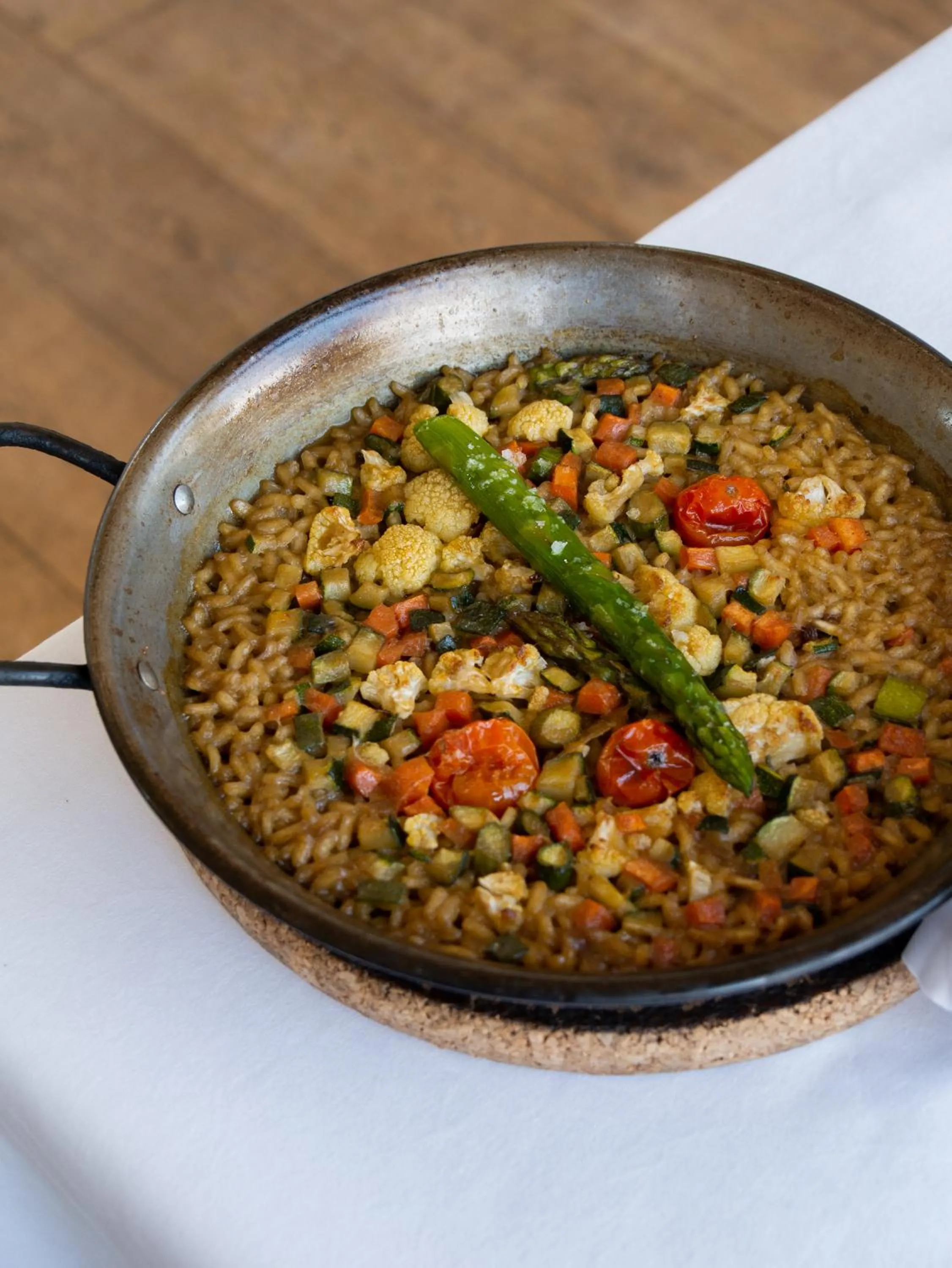 Restaurant/places to eat in Hostal Empúries