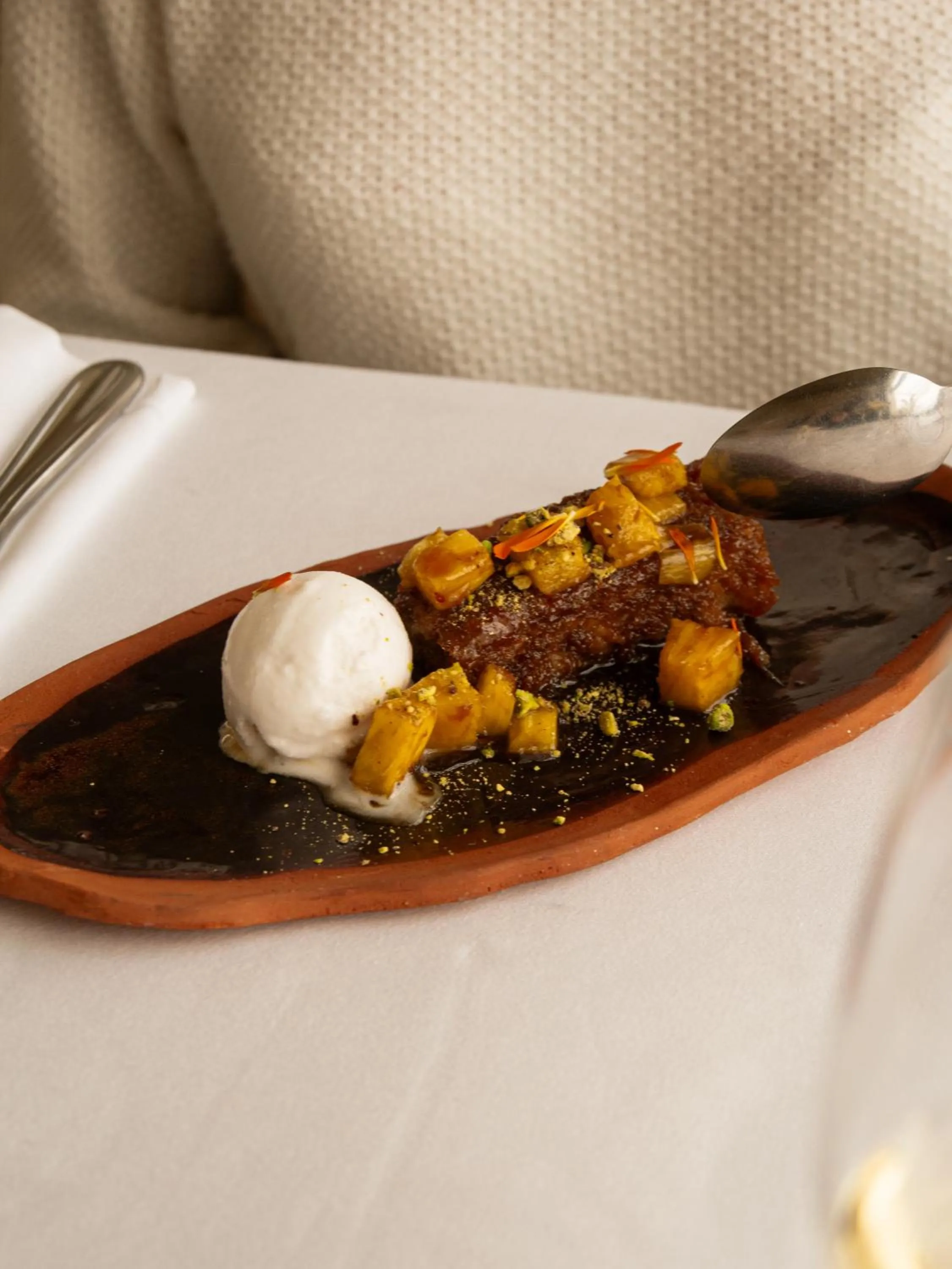 Food and drinks in Hostal Empúries