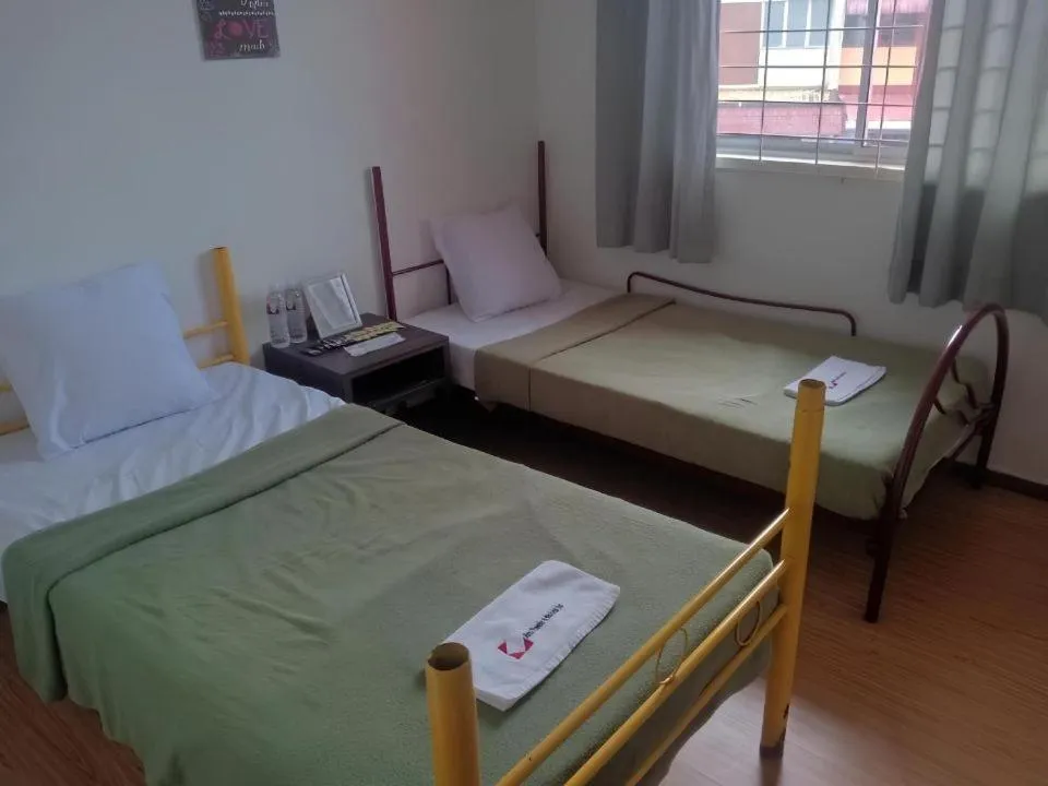 Bedroom, Bed in Natol Homestay - Kenyalang Park