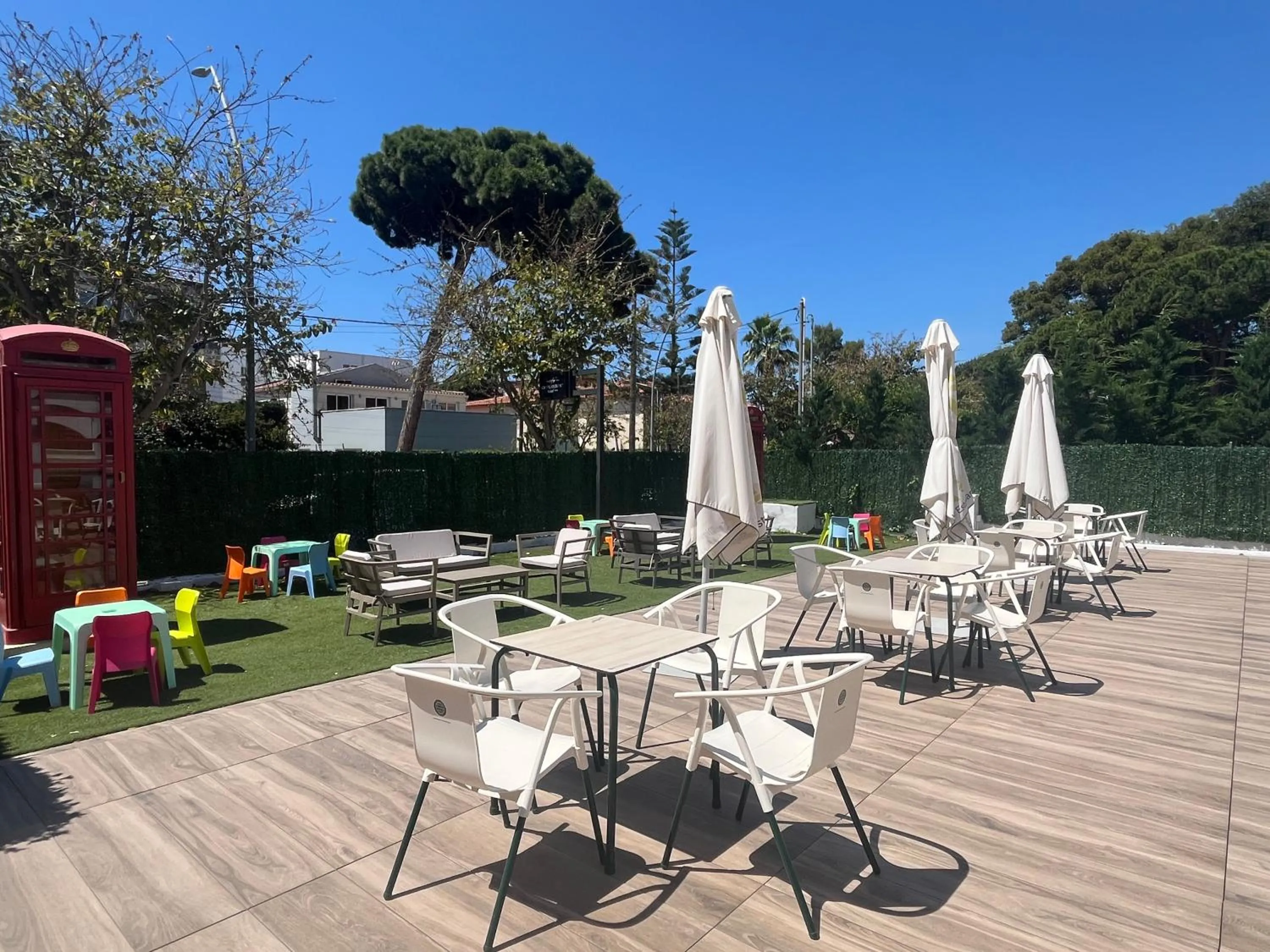 Swimming pool in Hotel Canal Olímpic