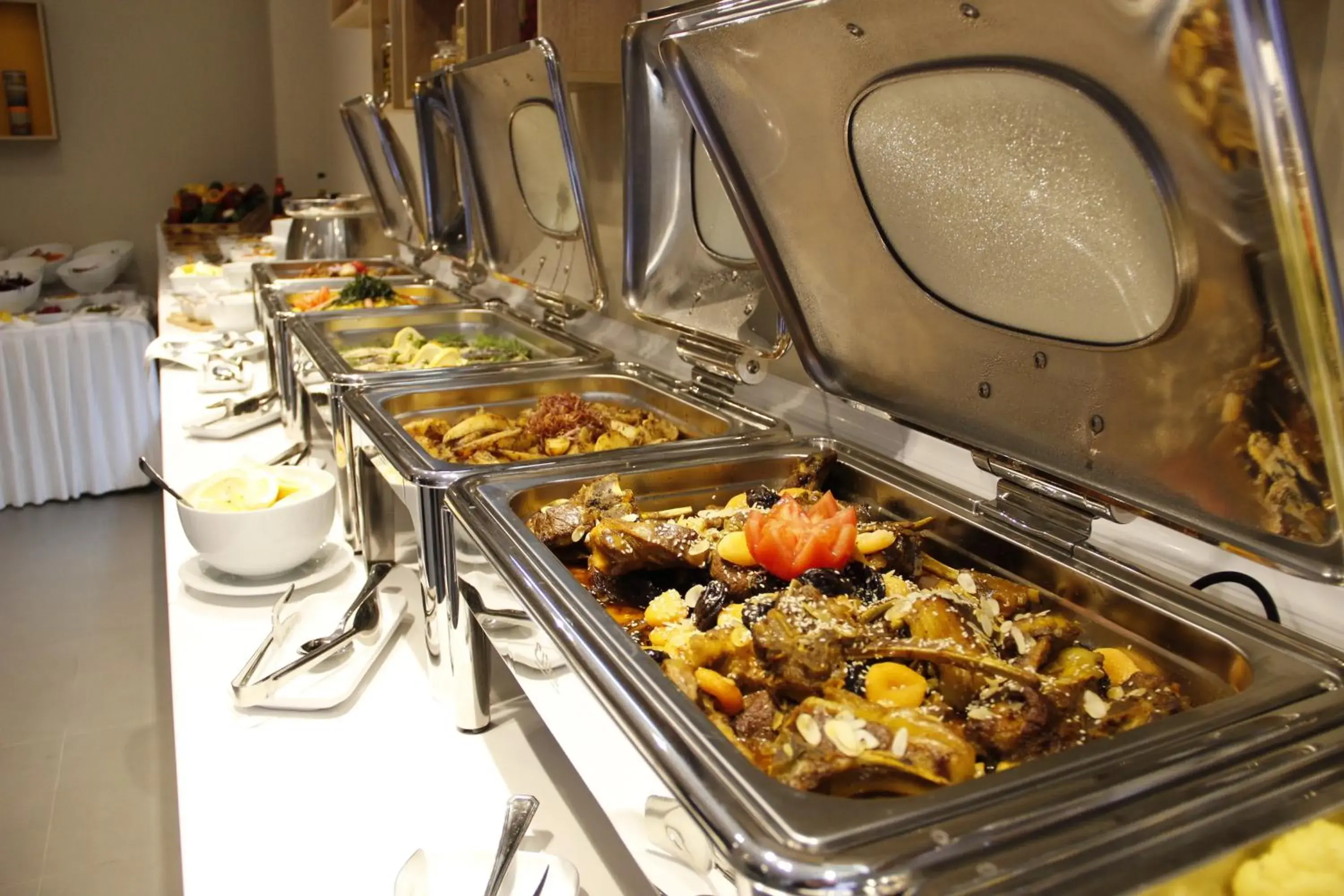 Restaurant/places to eat in Golden Tulip Opera Alger Restaurant/places to eat in Golden Tulip Opera Alger