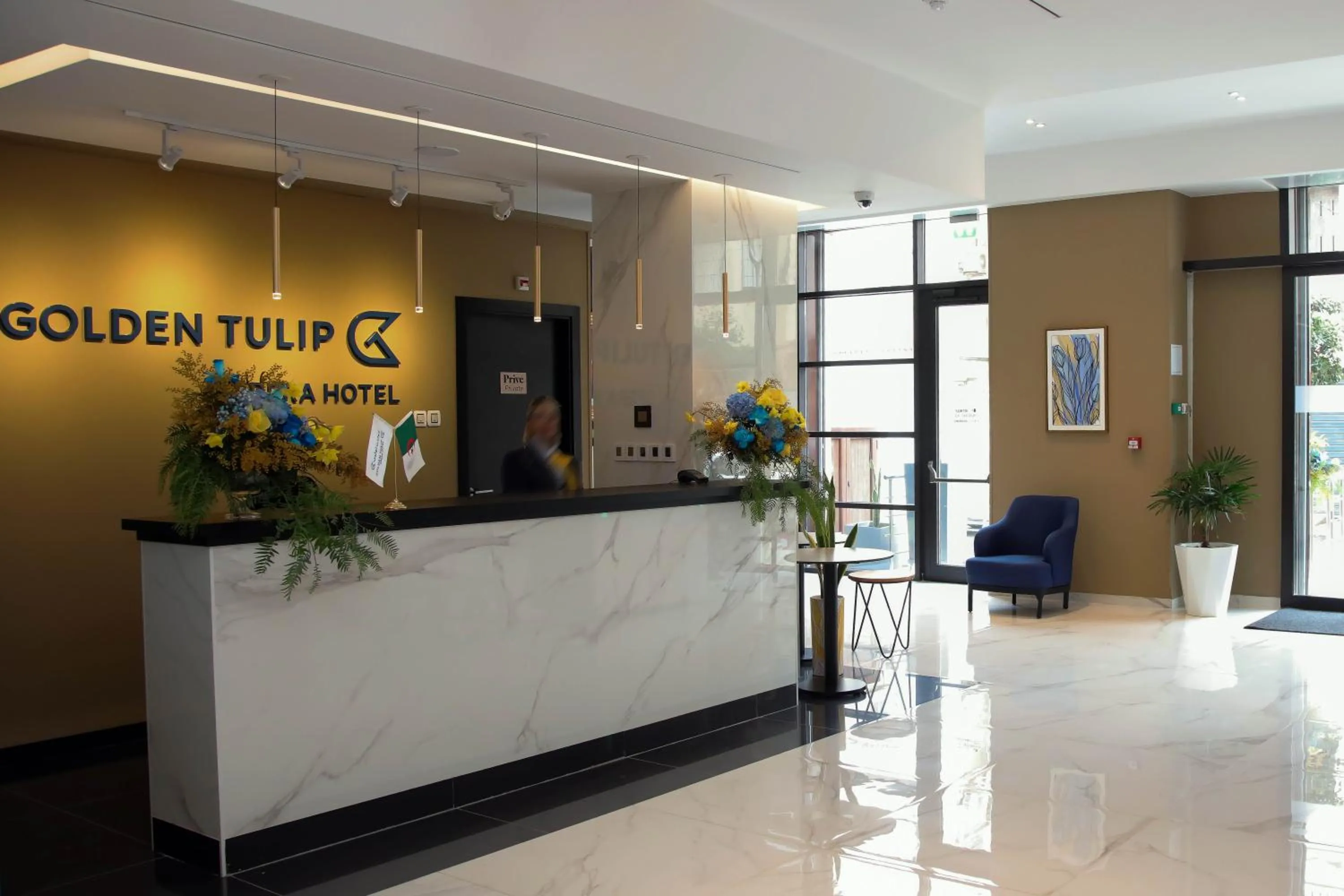 Lobby or reception in Golden Tulip Opera Alger