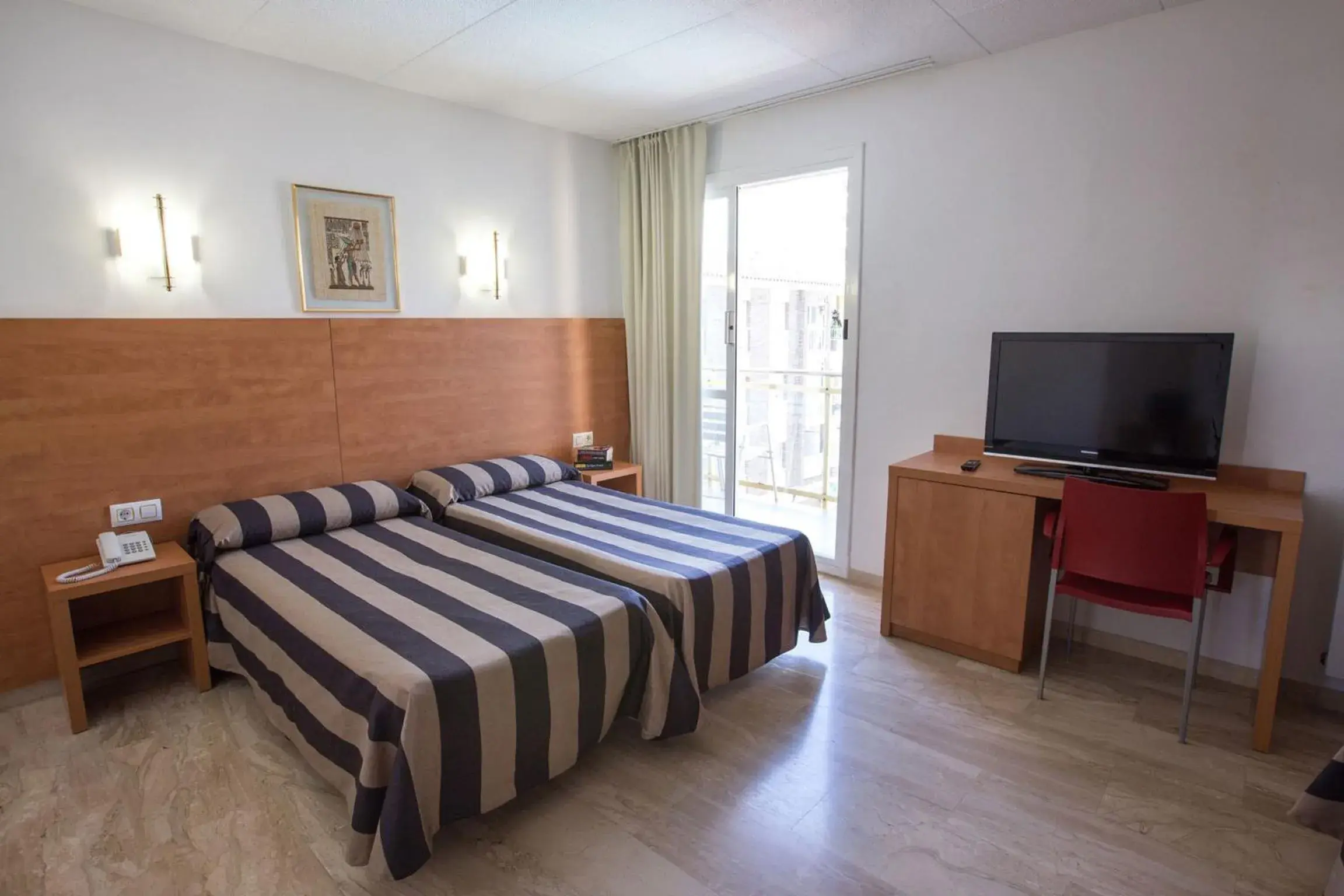 Photo of the whole room, Bed in Cleopatra Spa Hotel Photo of the whole room, Bed in Cleopatra Spa Hotel