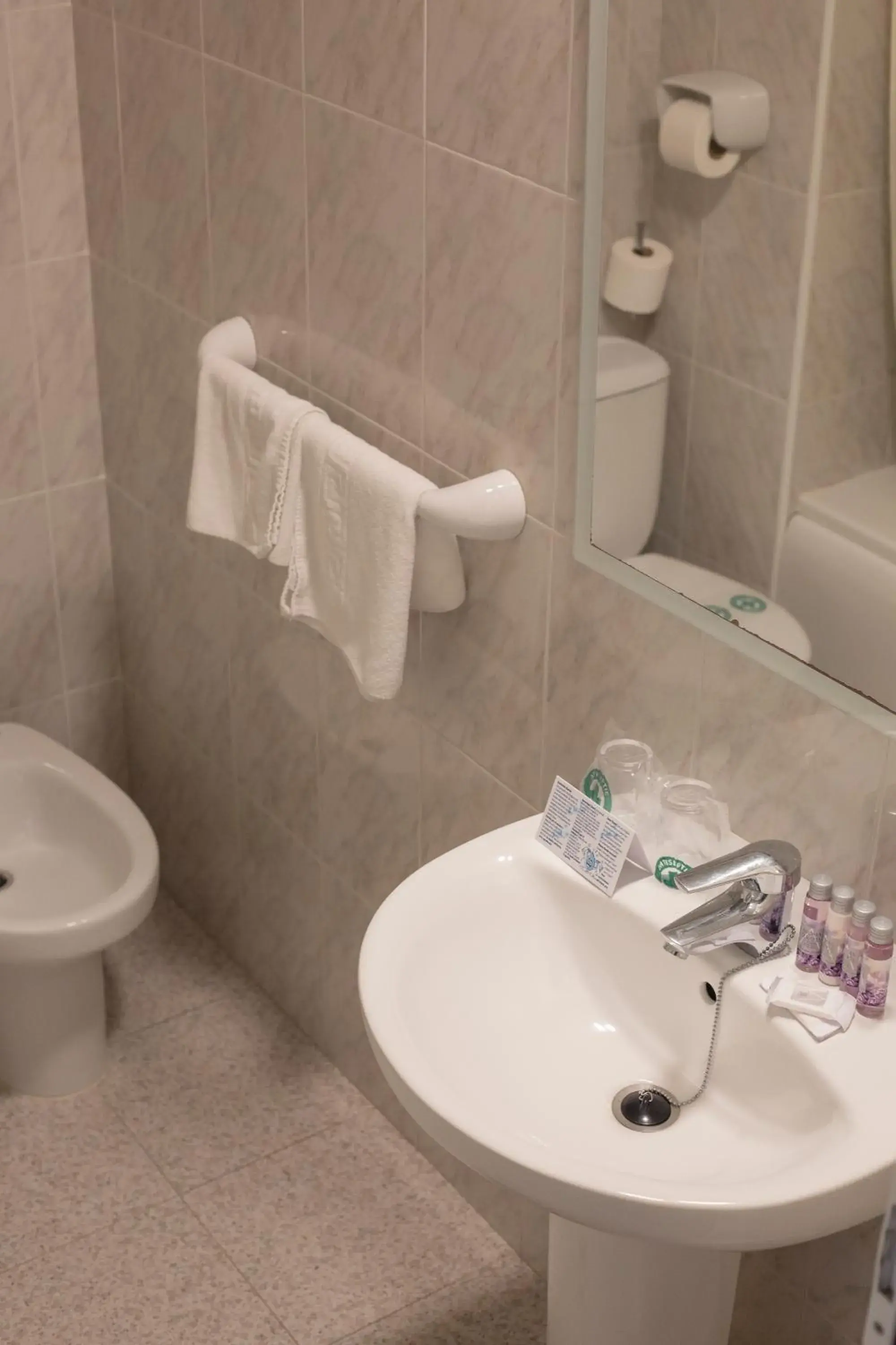 Bathroom in Cleopatra Spa Hotel Bathroom in Cleopatra Spa Hotel