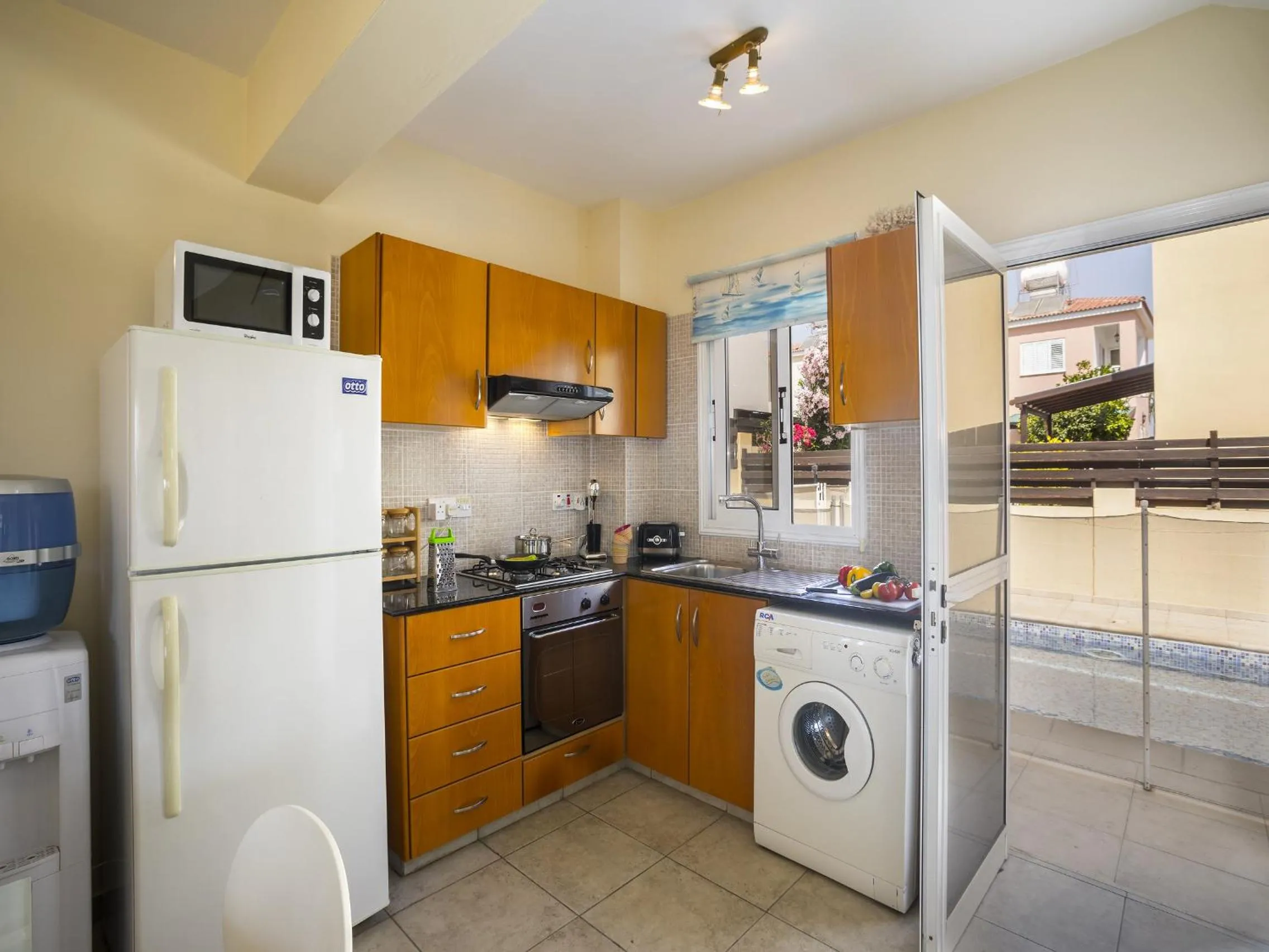 Kitchen or kitchenette in Protaras Villa Amber By The Sea