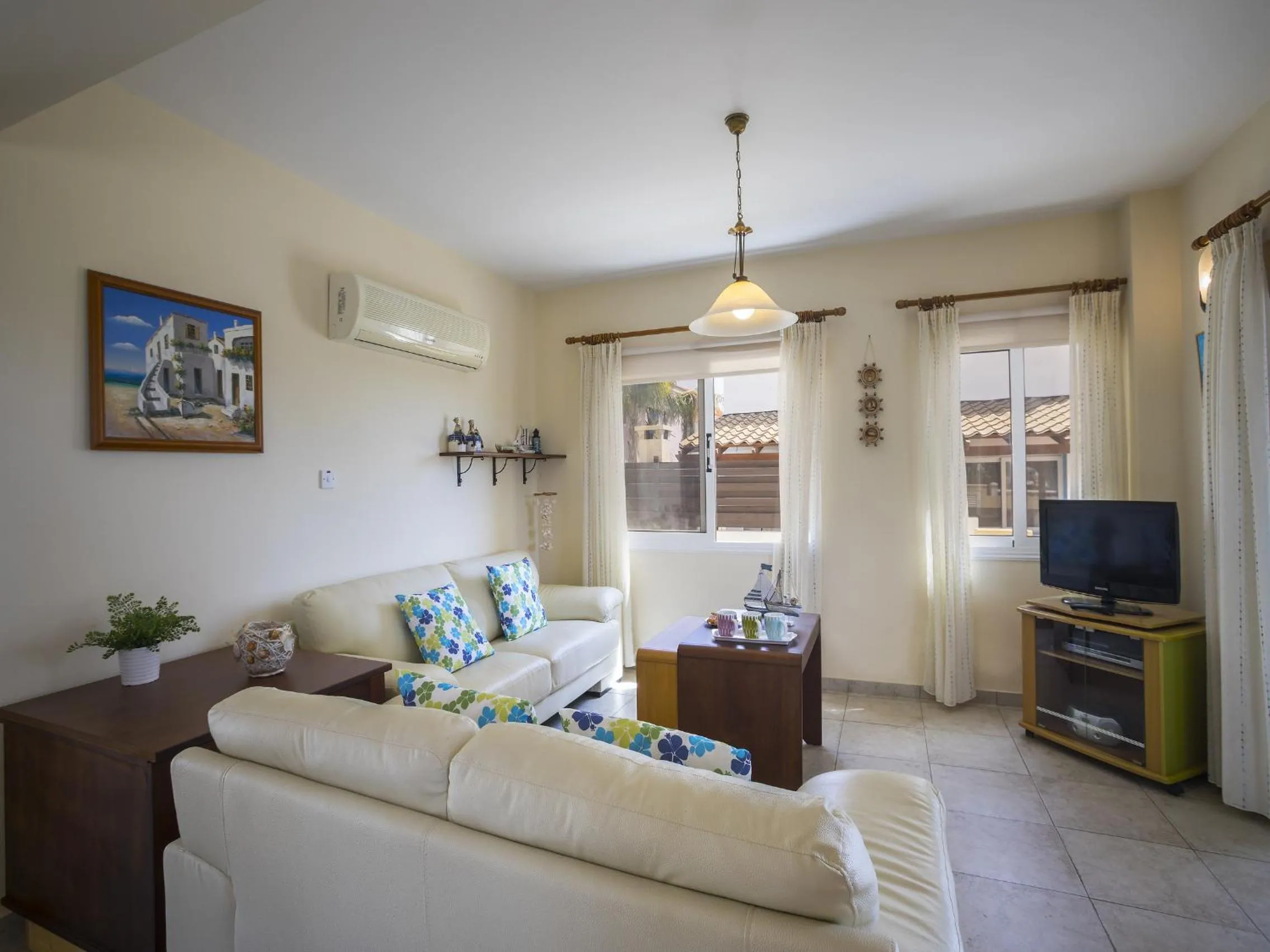 Communal lounge/ TV room in Protaras Villa Amber By The Sea