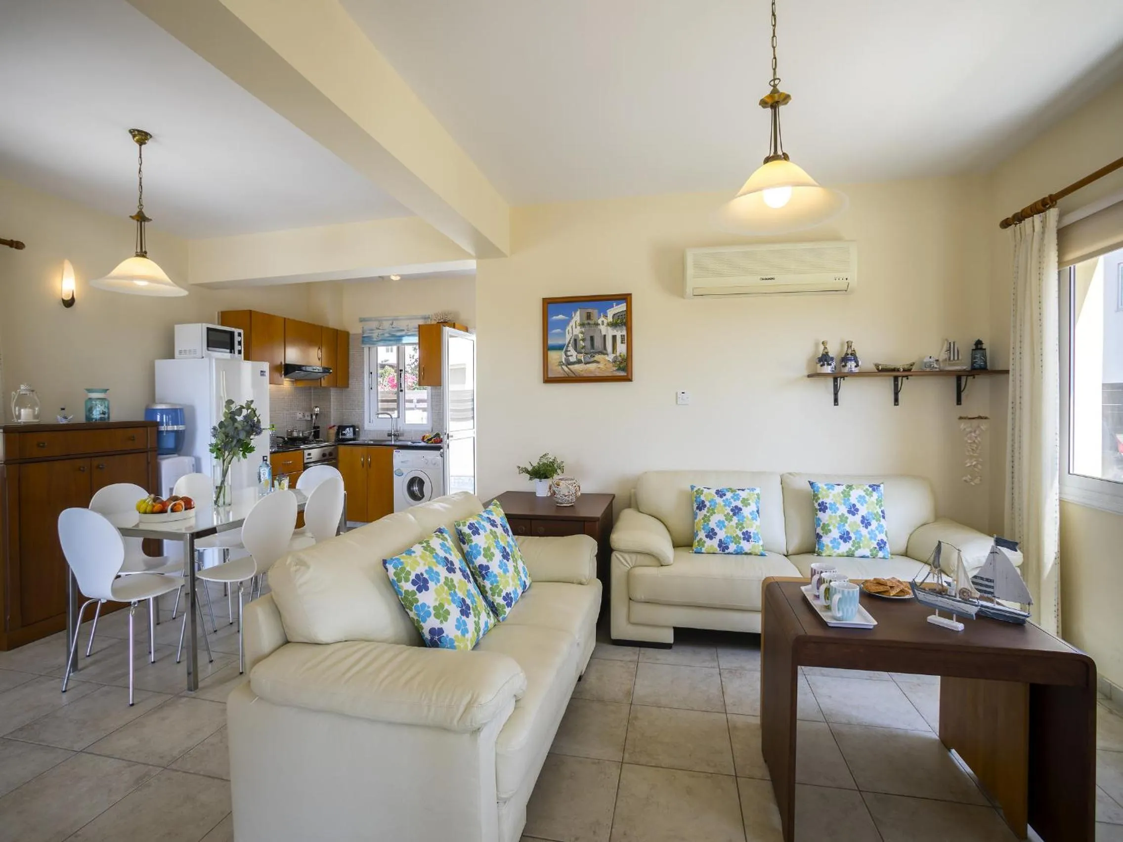 Communal lounge/ TV room in Protaras Villa Amber By The Sea