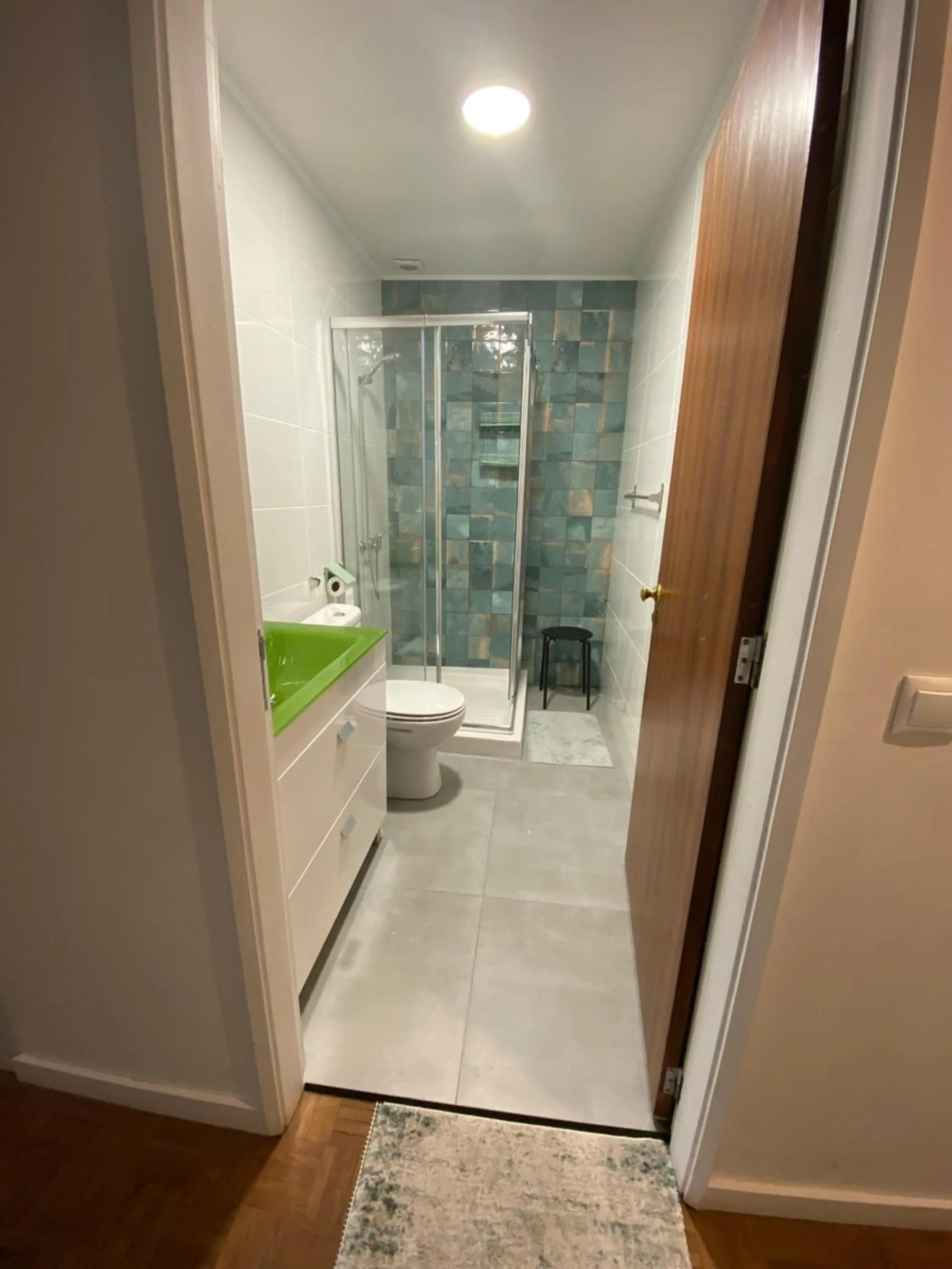 Shower in Barão 35 Guest House