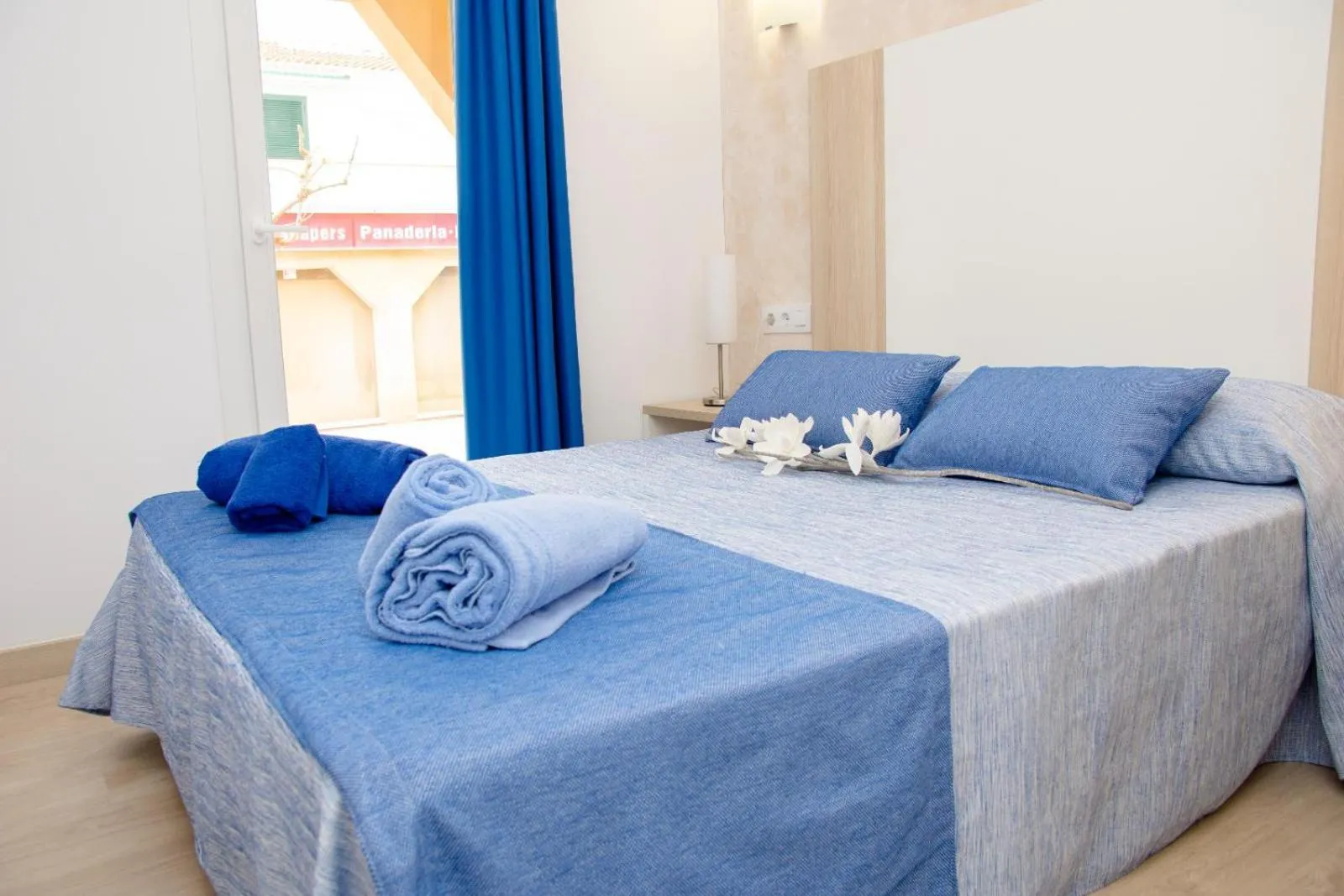 Bedroom, Bed in Apartamentos Maribel