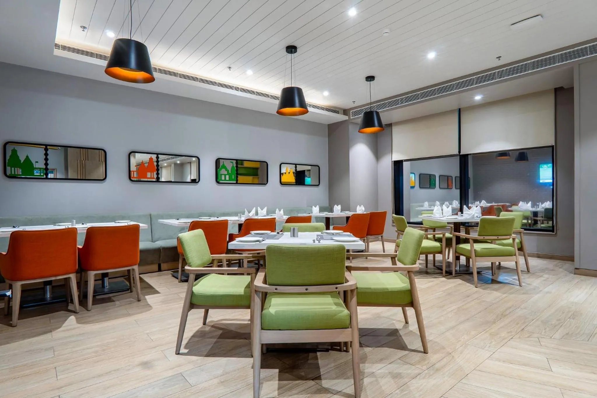 Restaurant/places to eat in Holiday Inn Katra Vaishno Devi by IHG