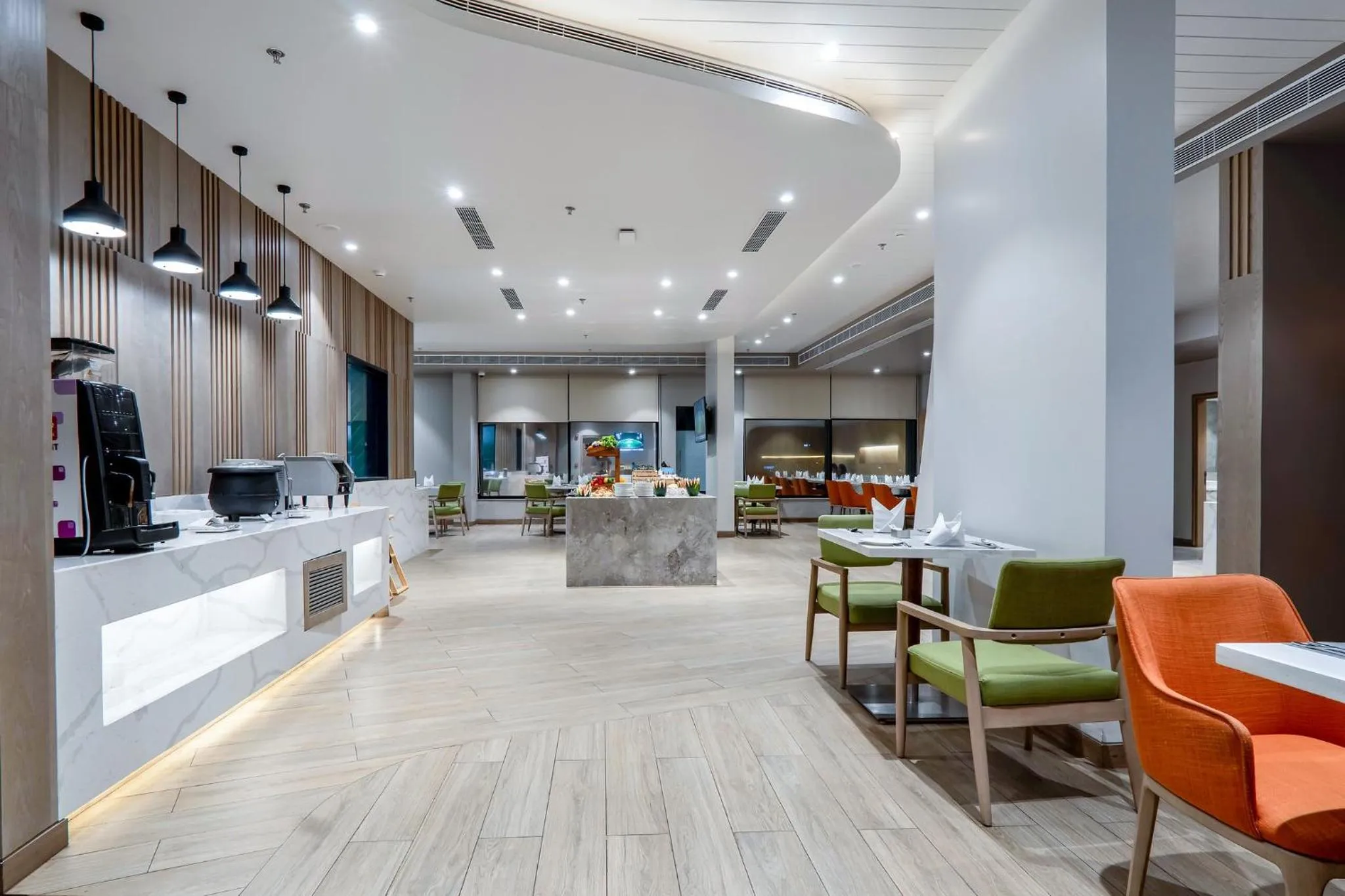 Restaurant/places to eat in Holiday Inn Katra Vaishno Devi by IHG