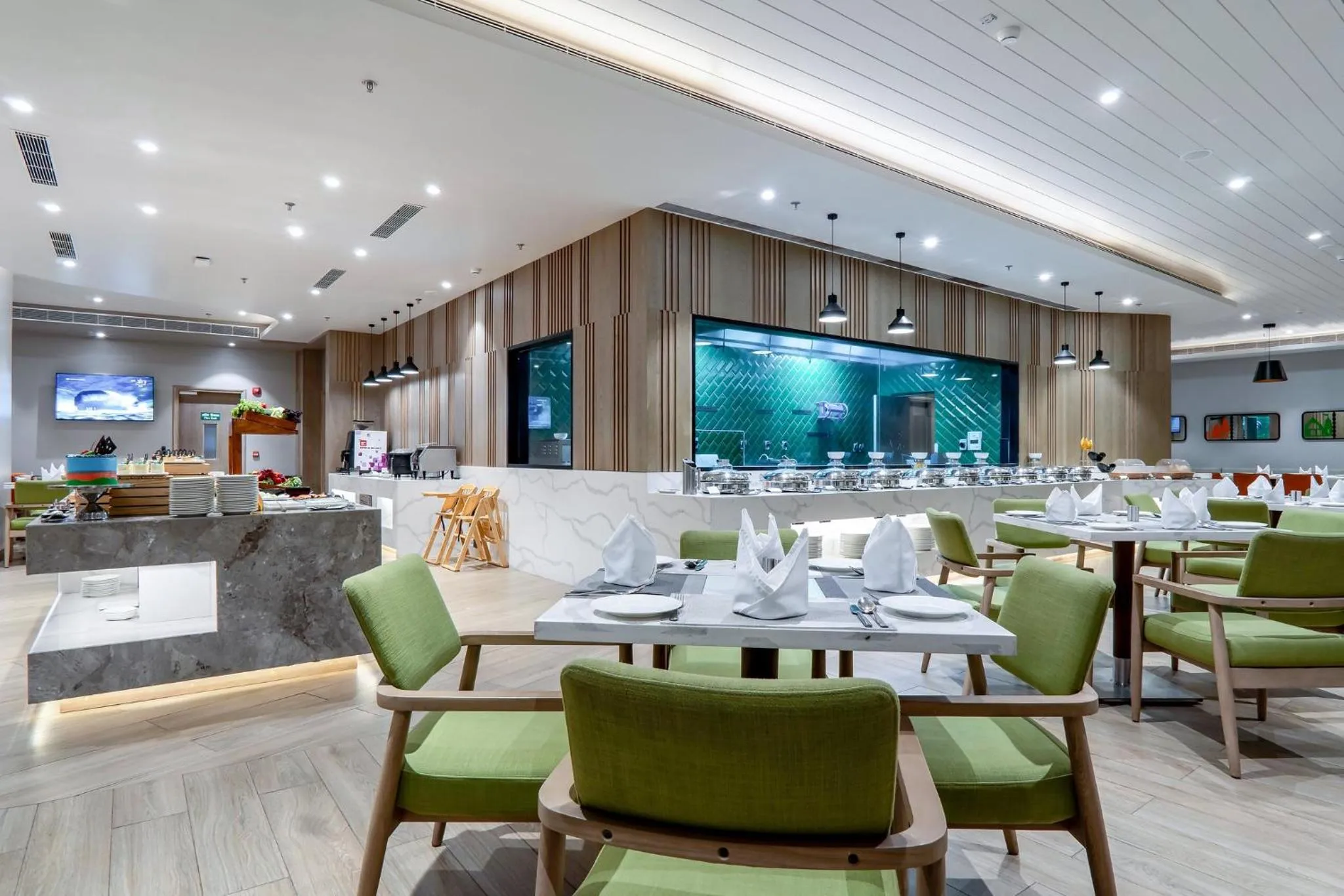 Restaurant/places to eat in Holiday Inn Katra Vaishno Devi by IHG