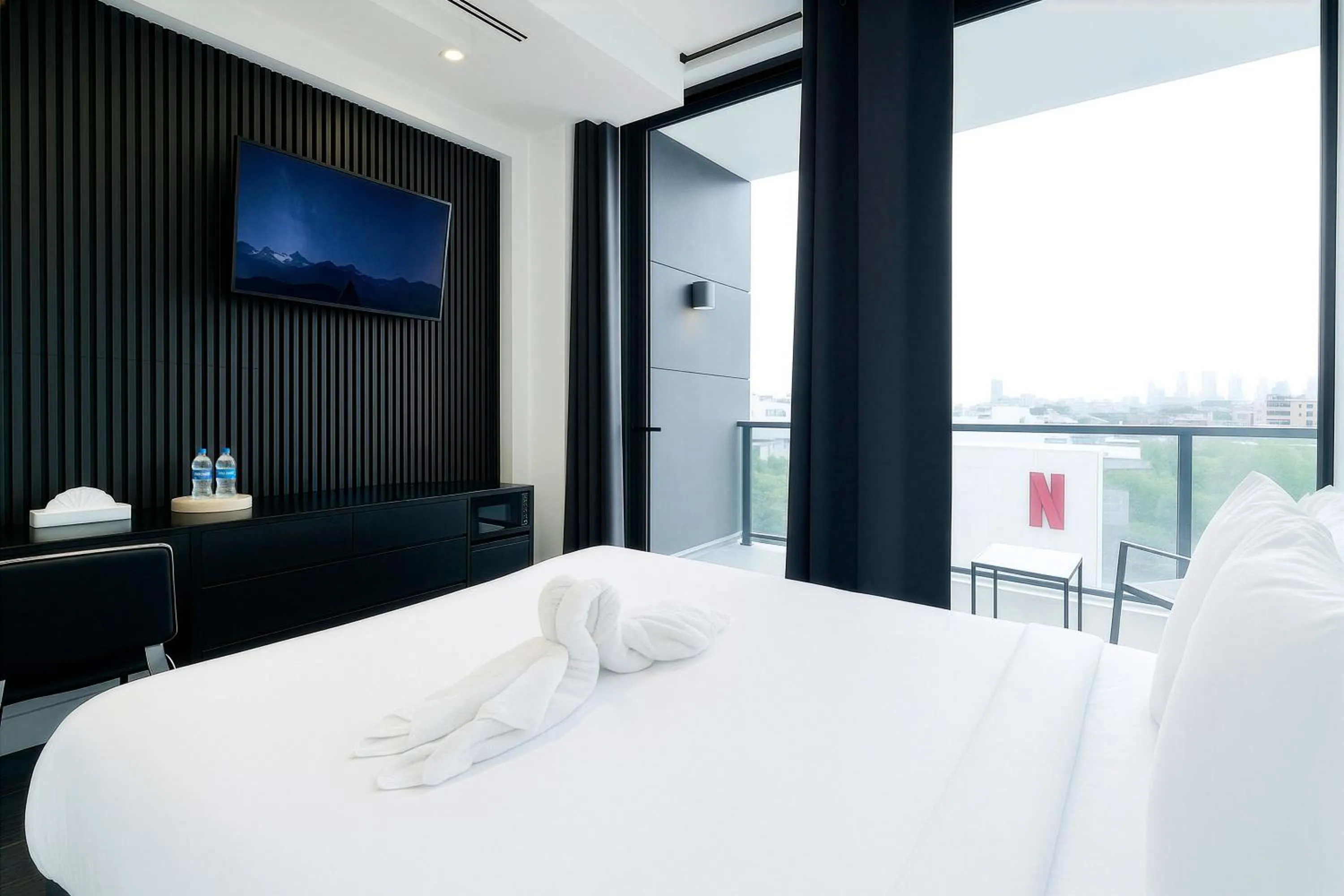 Bed in Nova Hotel Brooklyn