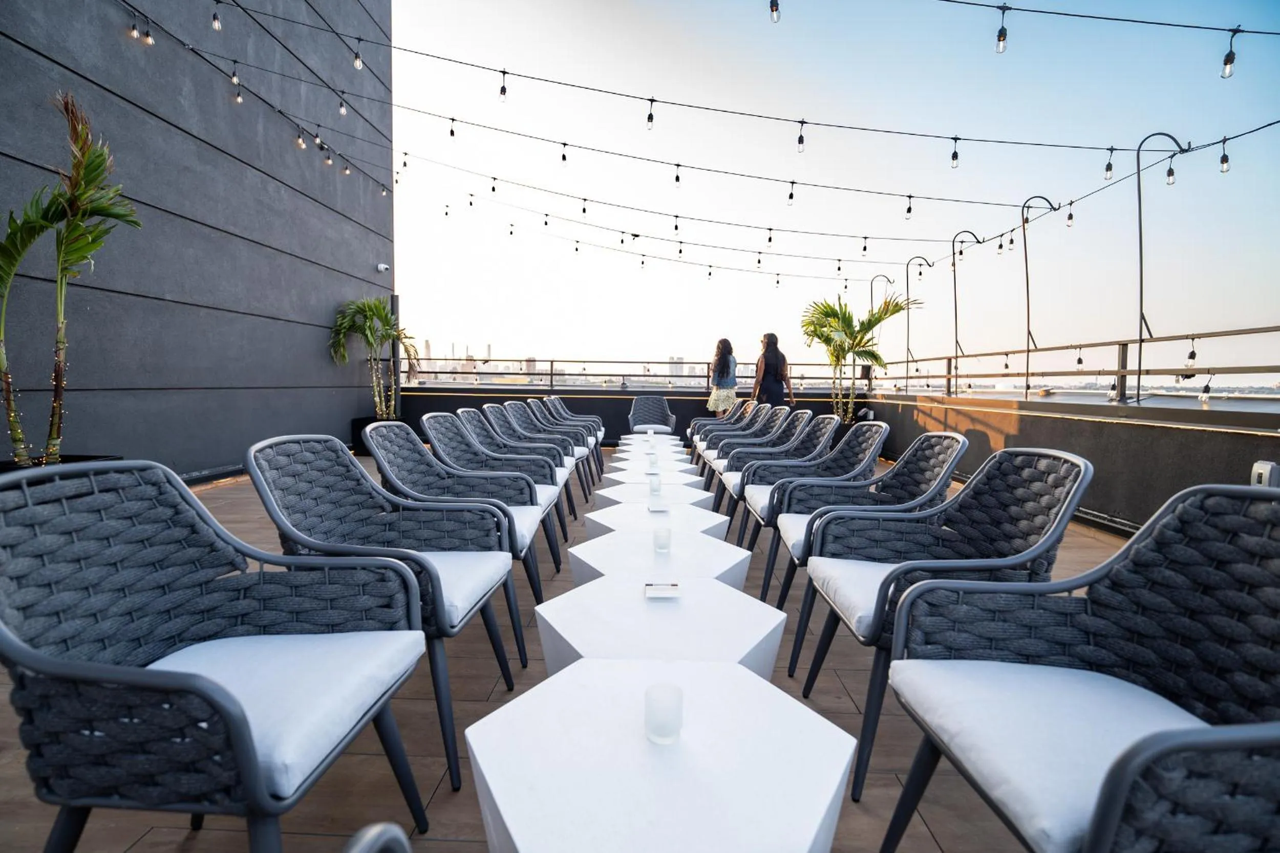 Lounge or bar in Nova Hotel Brooklyn