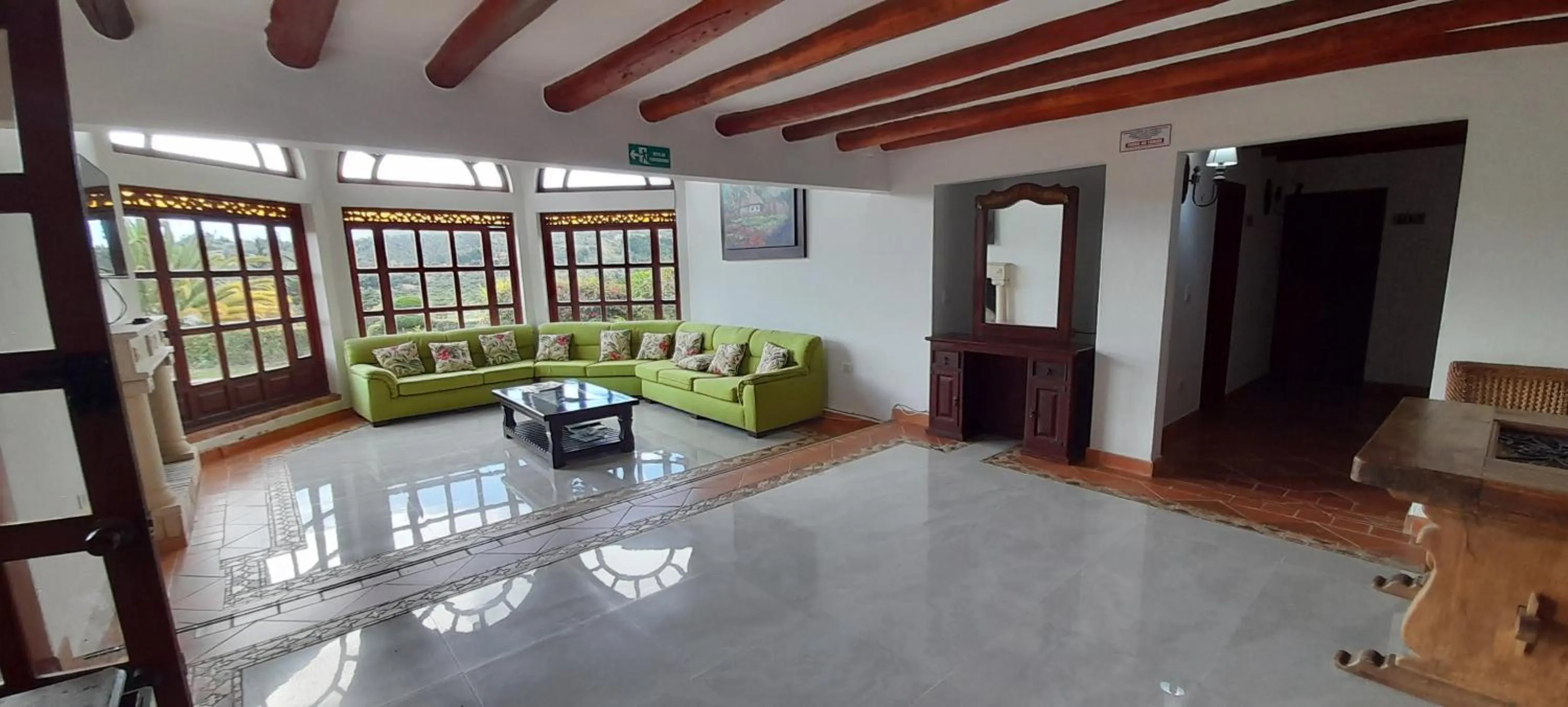Seating Area in Hotel Bosque de la Villa