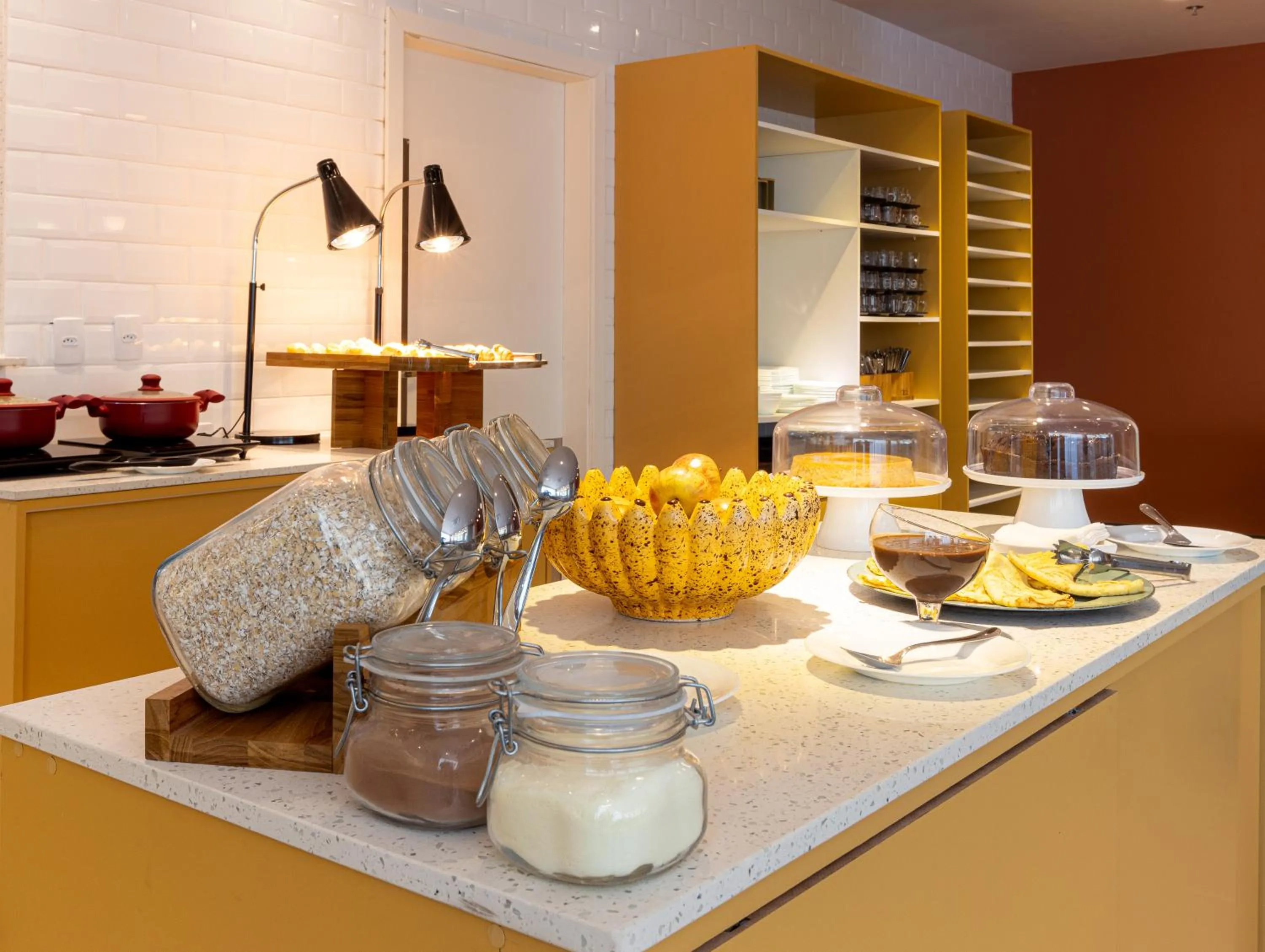 Buffet breakfast in B&B HOTEL Santos Dumont