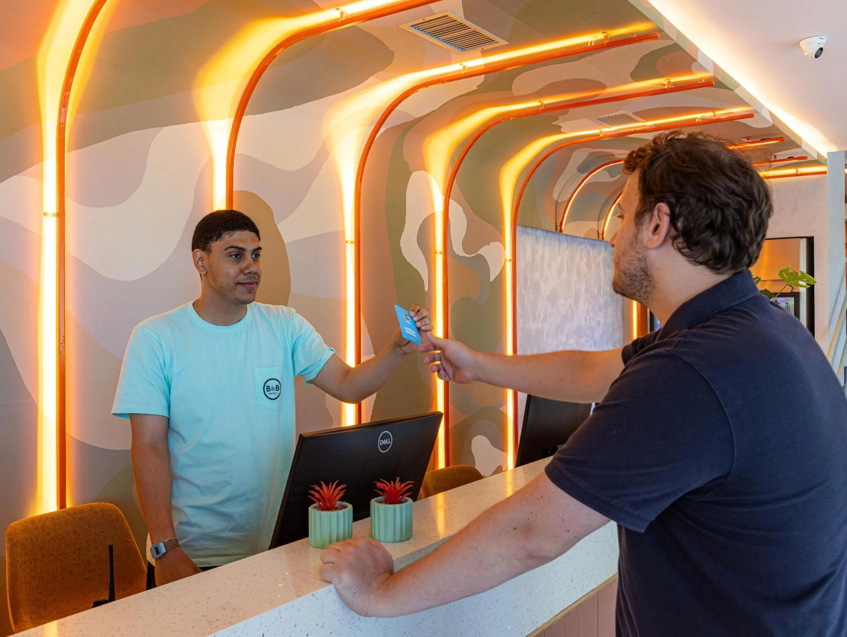 Lobby or reception in B&B HOTEL Santos Dumont