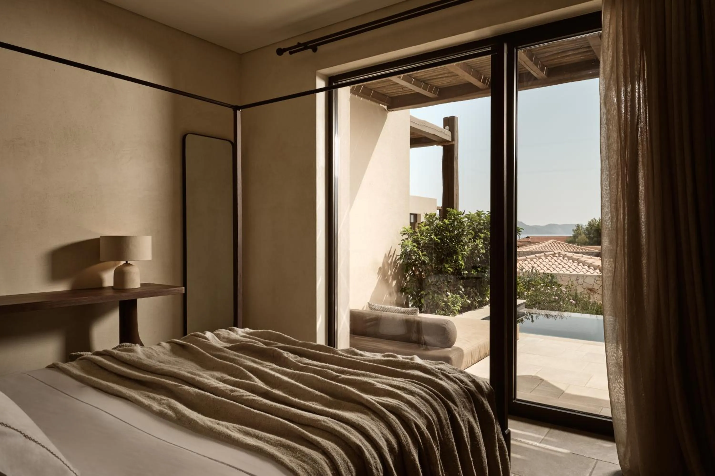 Bed in Pierros Verde