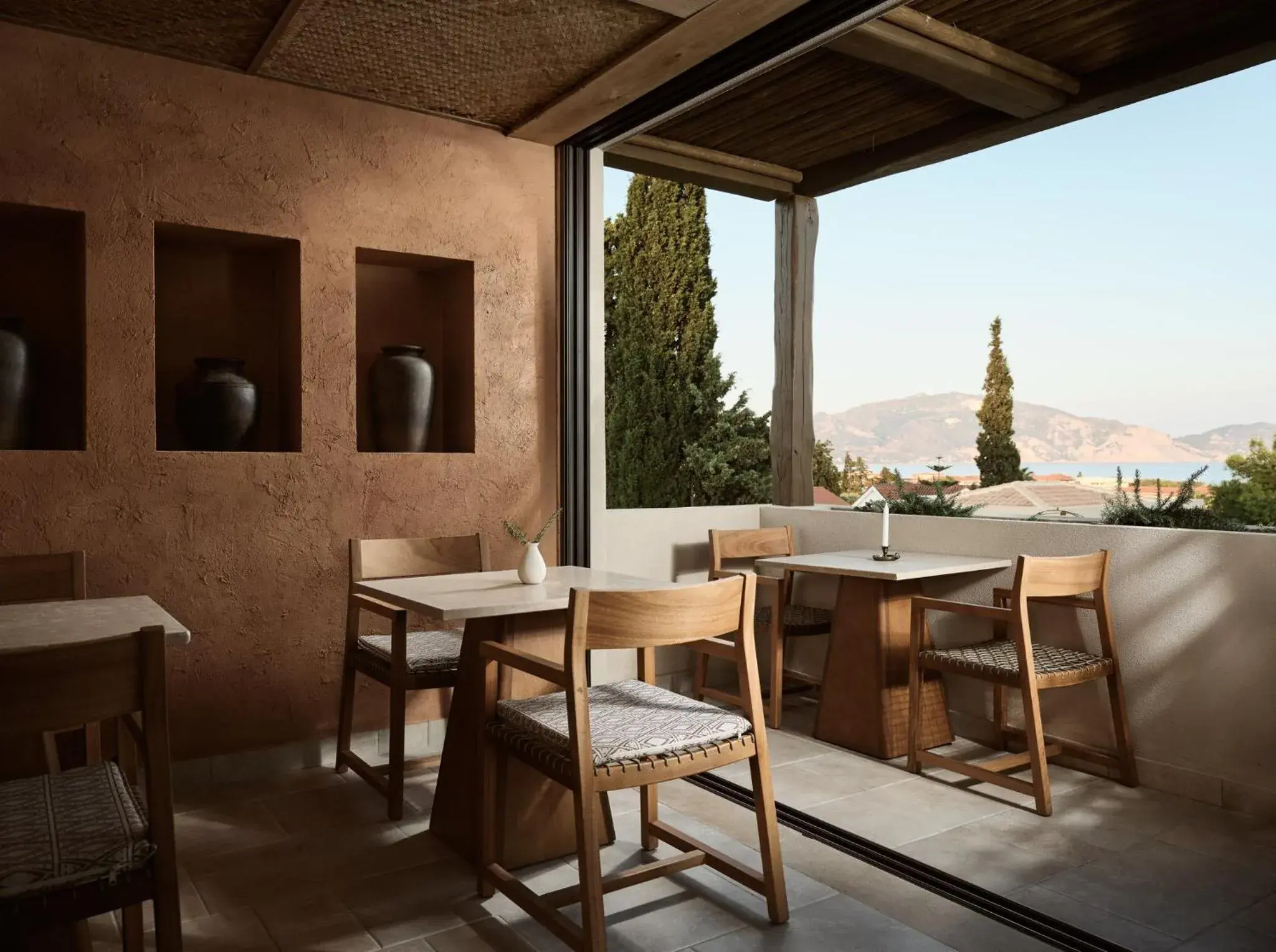 Restaurant/places to eat in Pierros Verde Restaurant/places to eat in Pierros Verde