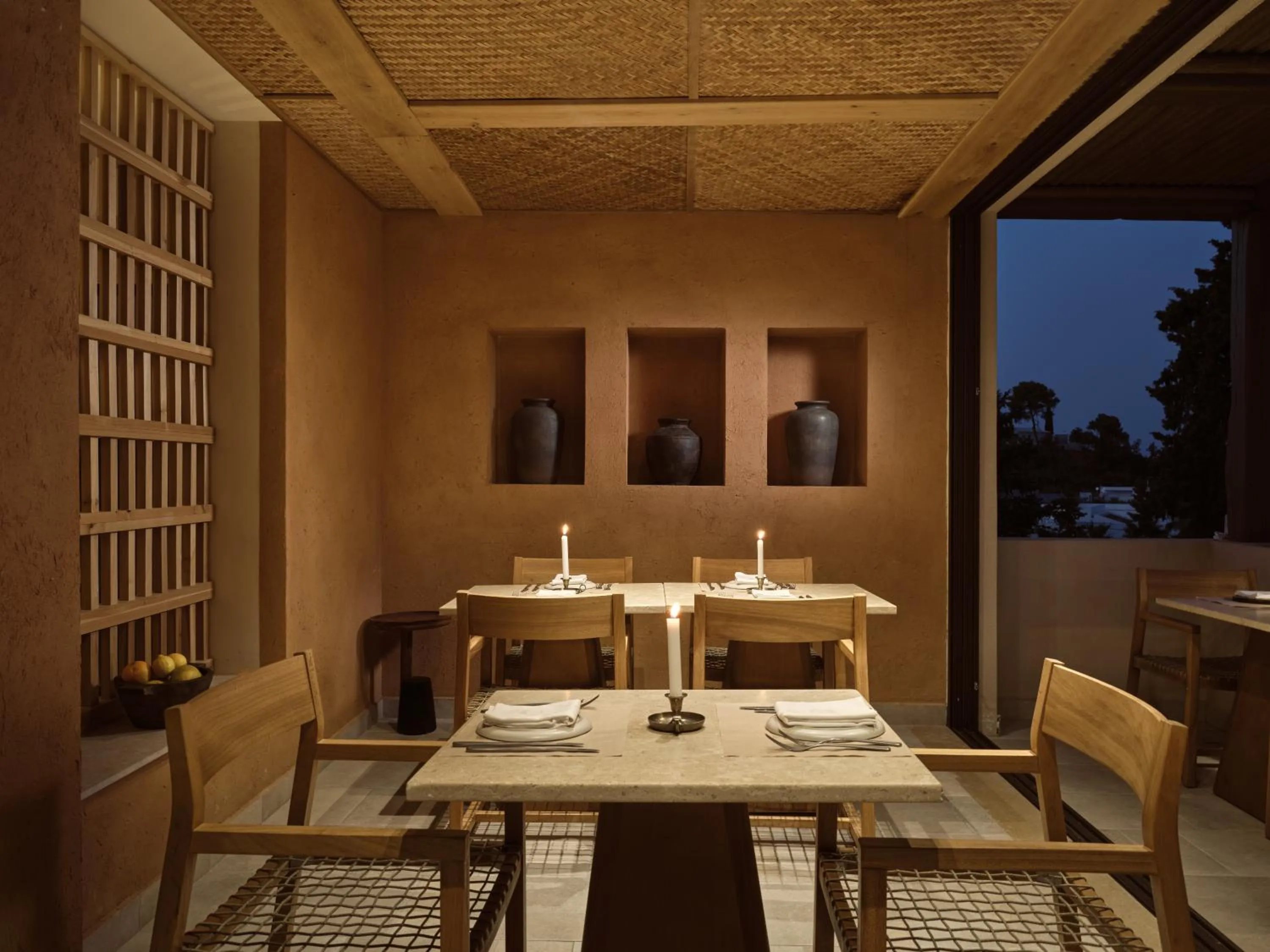 Restaurant/places to eat in Pierros Verde