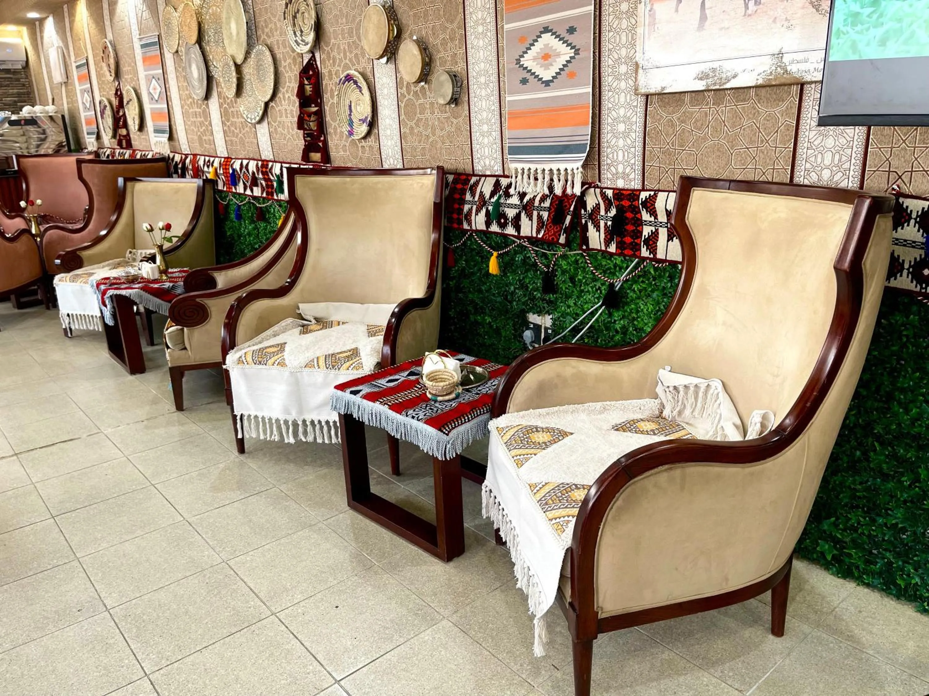 Restaurant/places to eat in Sas Blue Suites