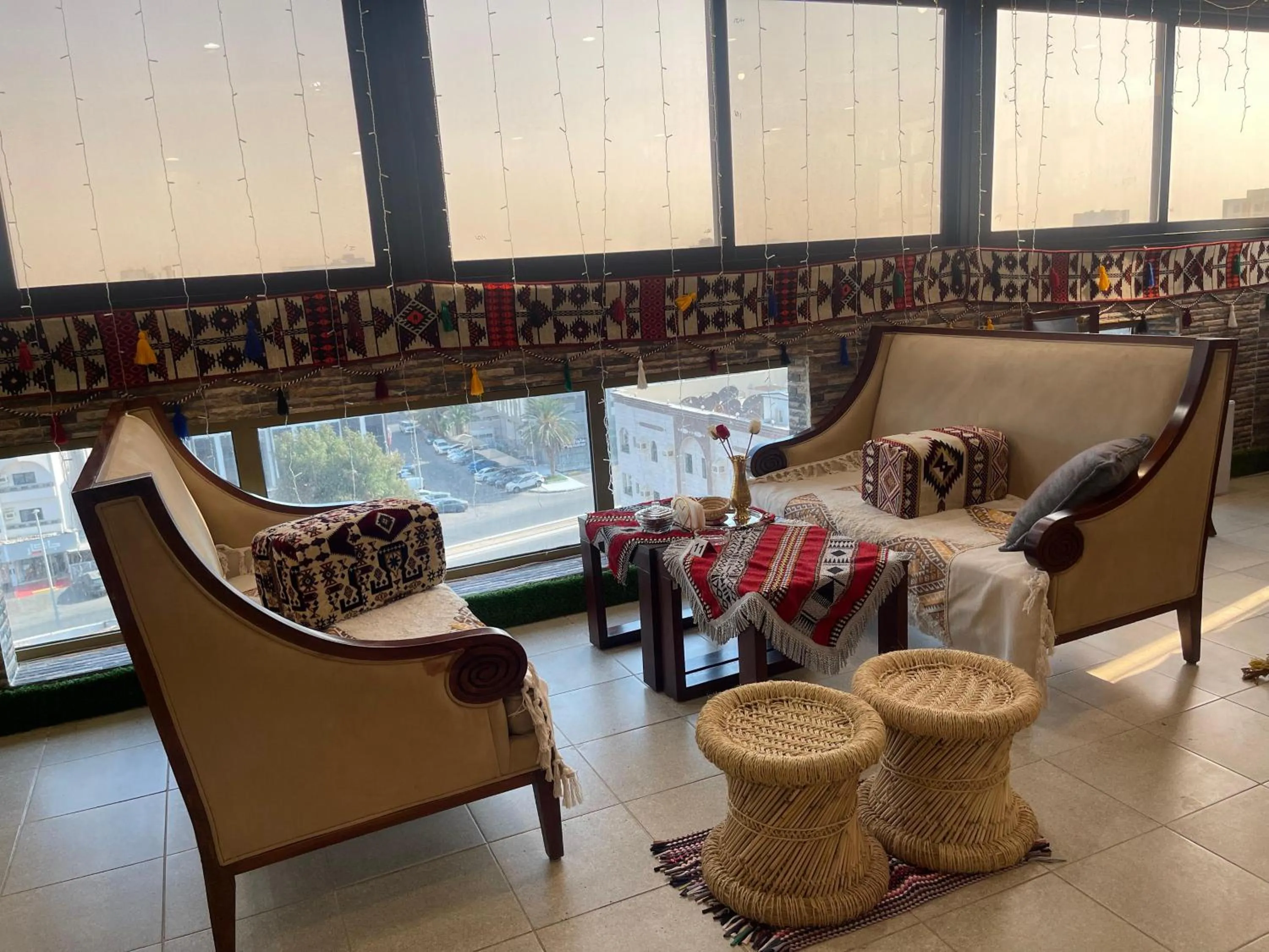 Restaurant/places to eat in Sas Blue Suites