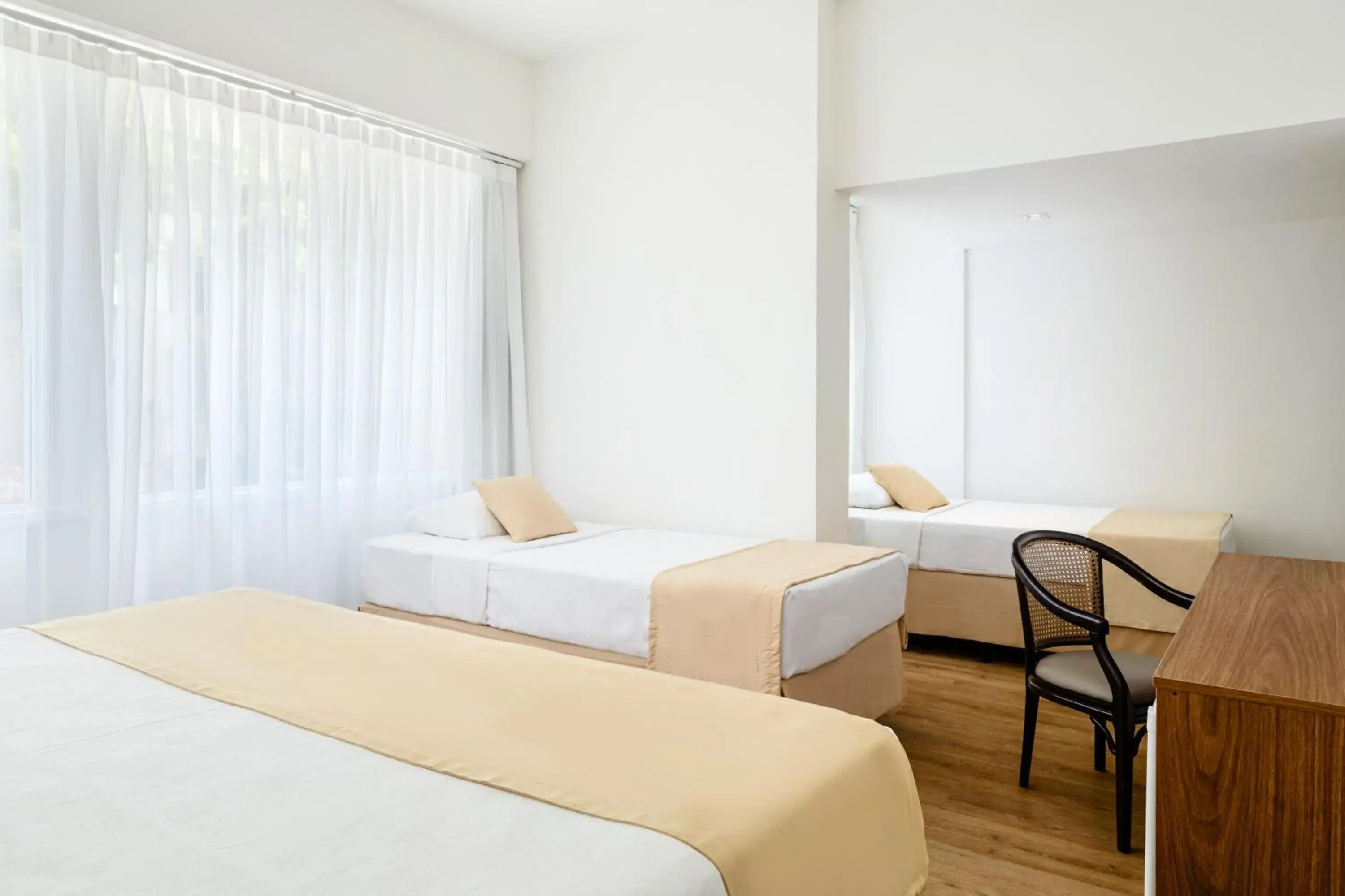 Bedroom, Bed in Savoy Othon Lite Bedroom, Bed in Savoy Othon Lite